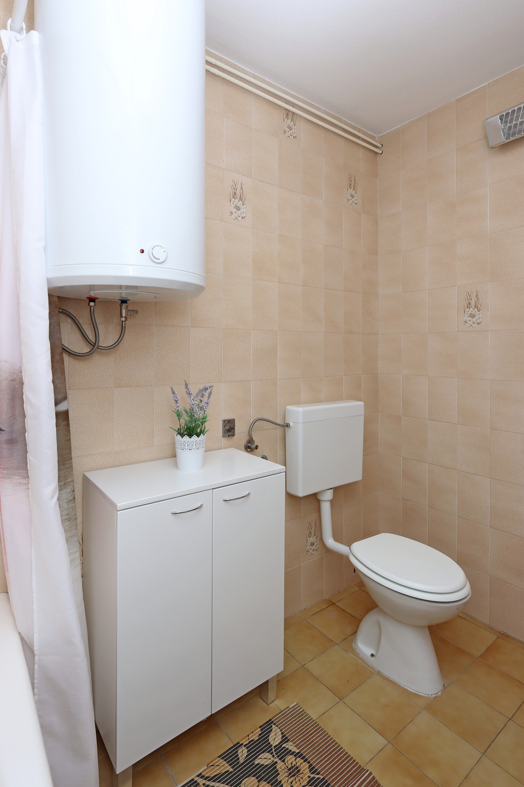 One bedroom apartment near beach Supetarska Draga - Gonar, Rab  A-b
