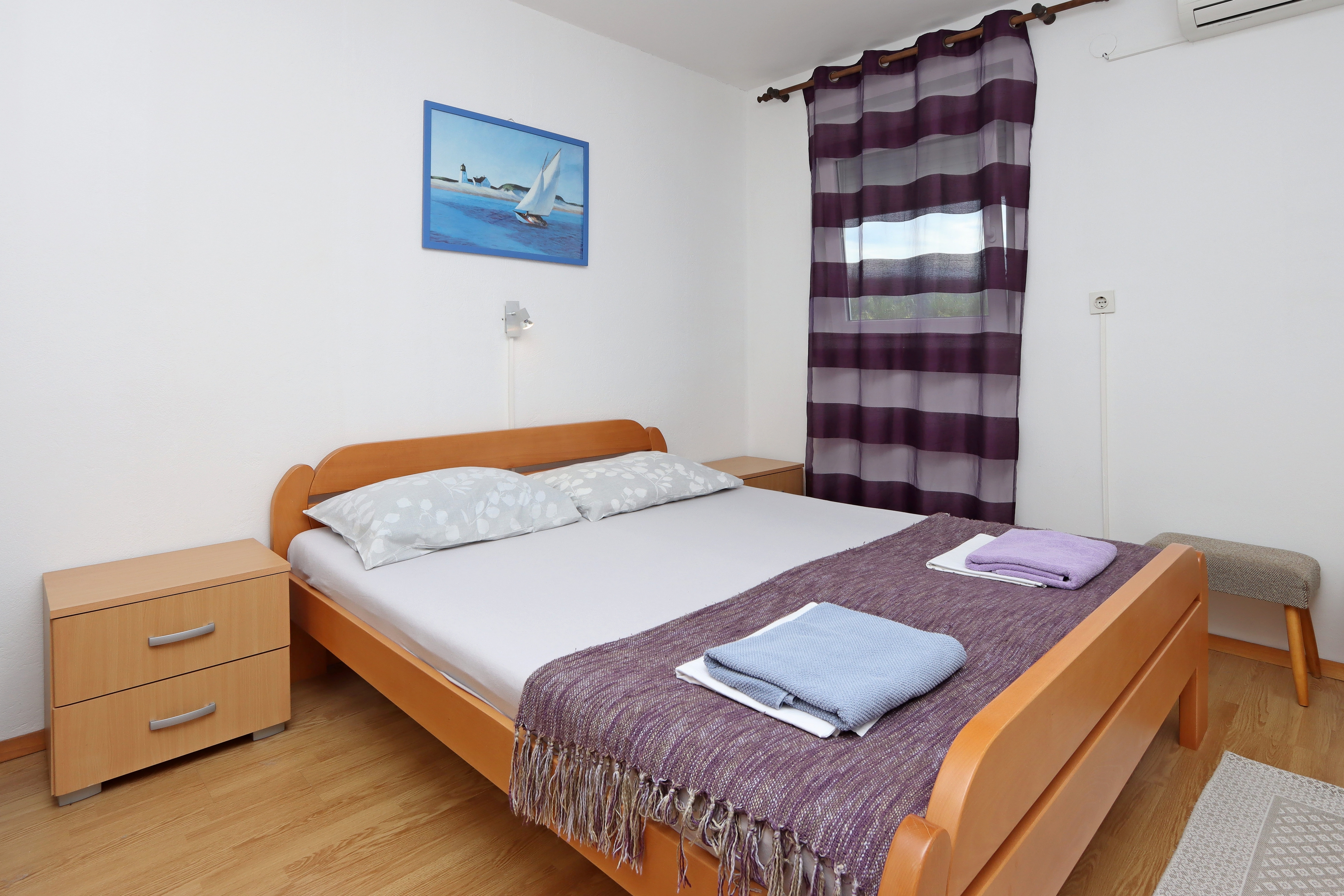Two bedroom apartment near beach Supetarska Draga - Gonar, Rab  A-c