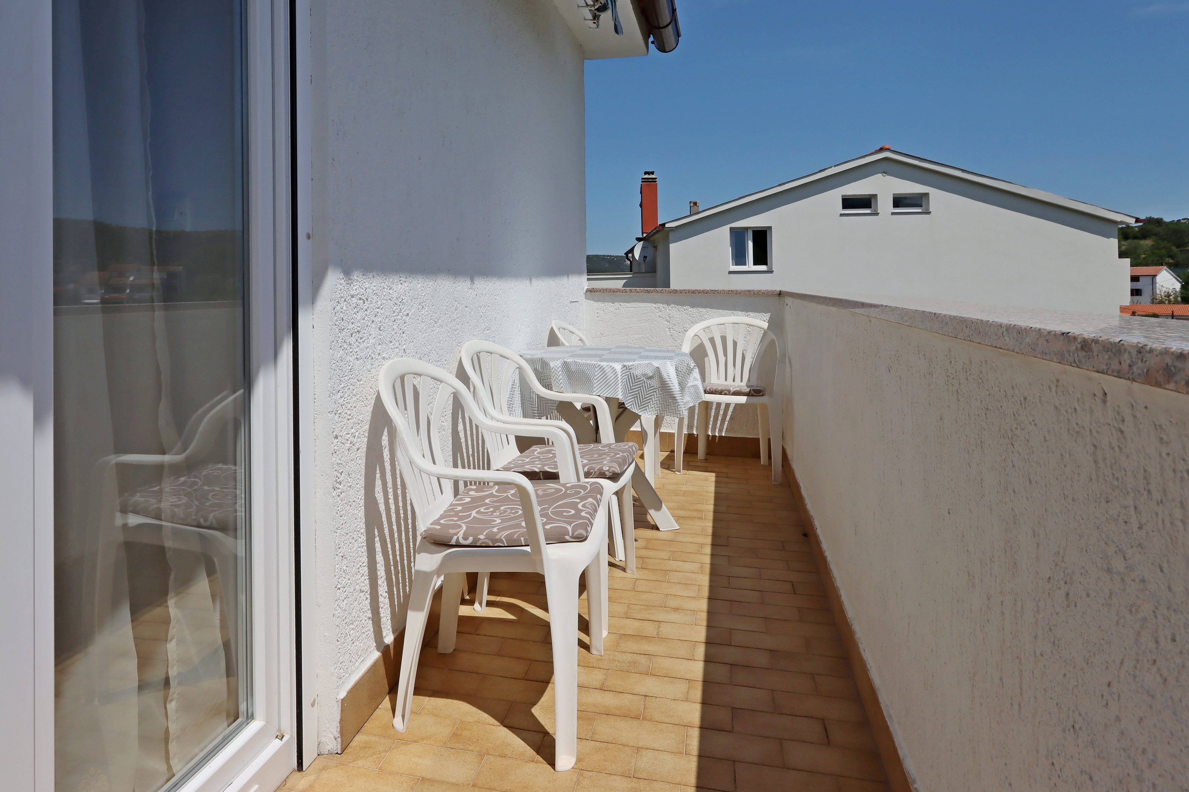 Two bedroom apartment near beach Supetarska Draga - Gonar, Rab  A-d