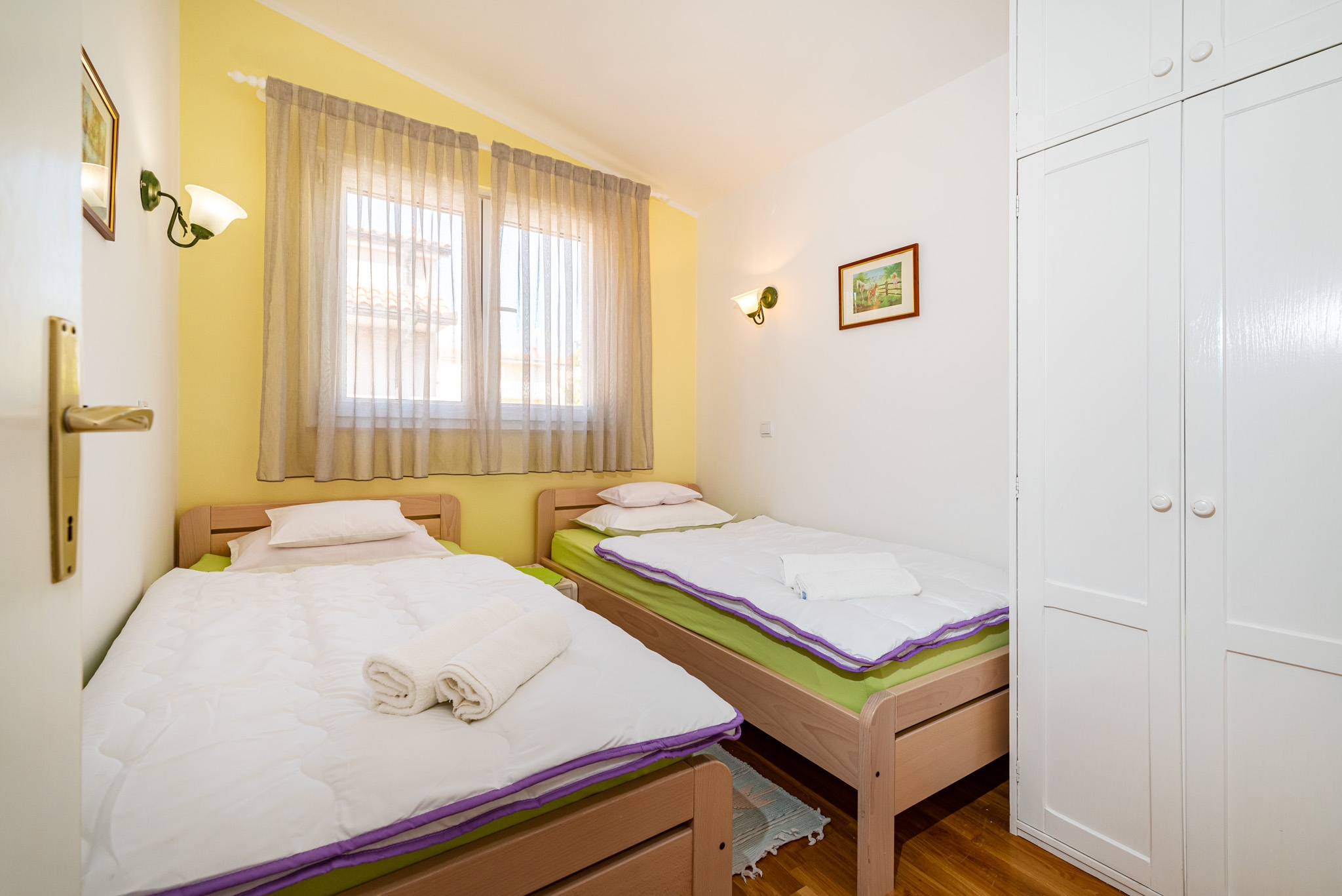 Two bedroom apartment near beach Privlaka, Zadar  A-a