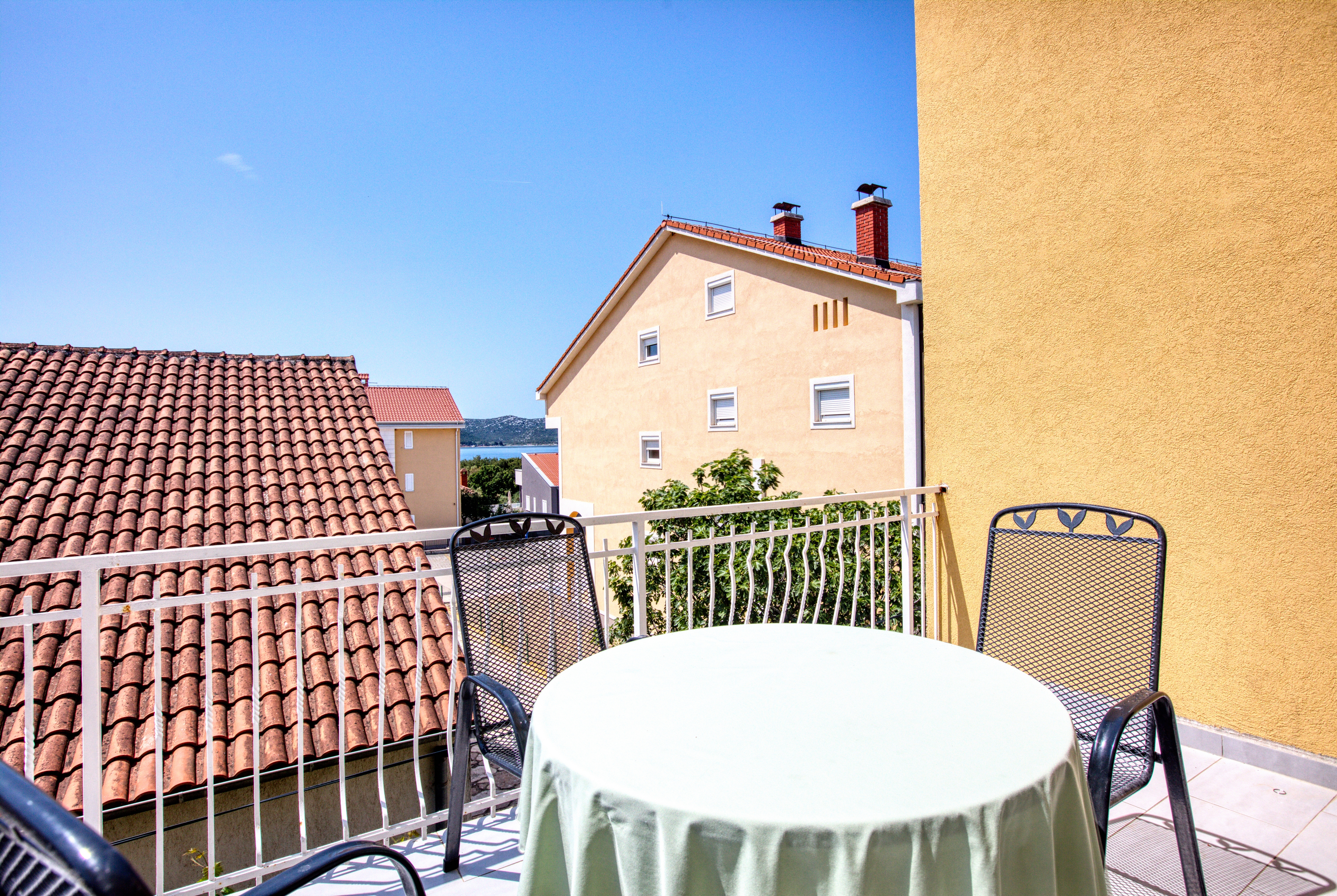 Two bedroom apartment with terrace and sea view Biograd na Moru, Biograd  A-b