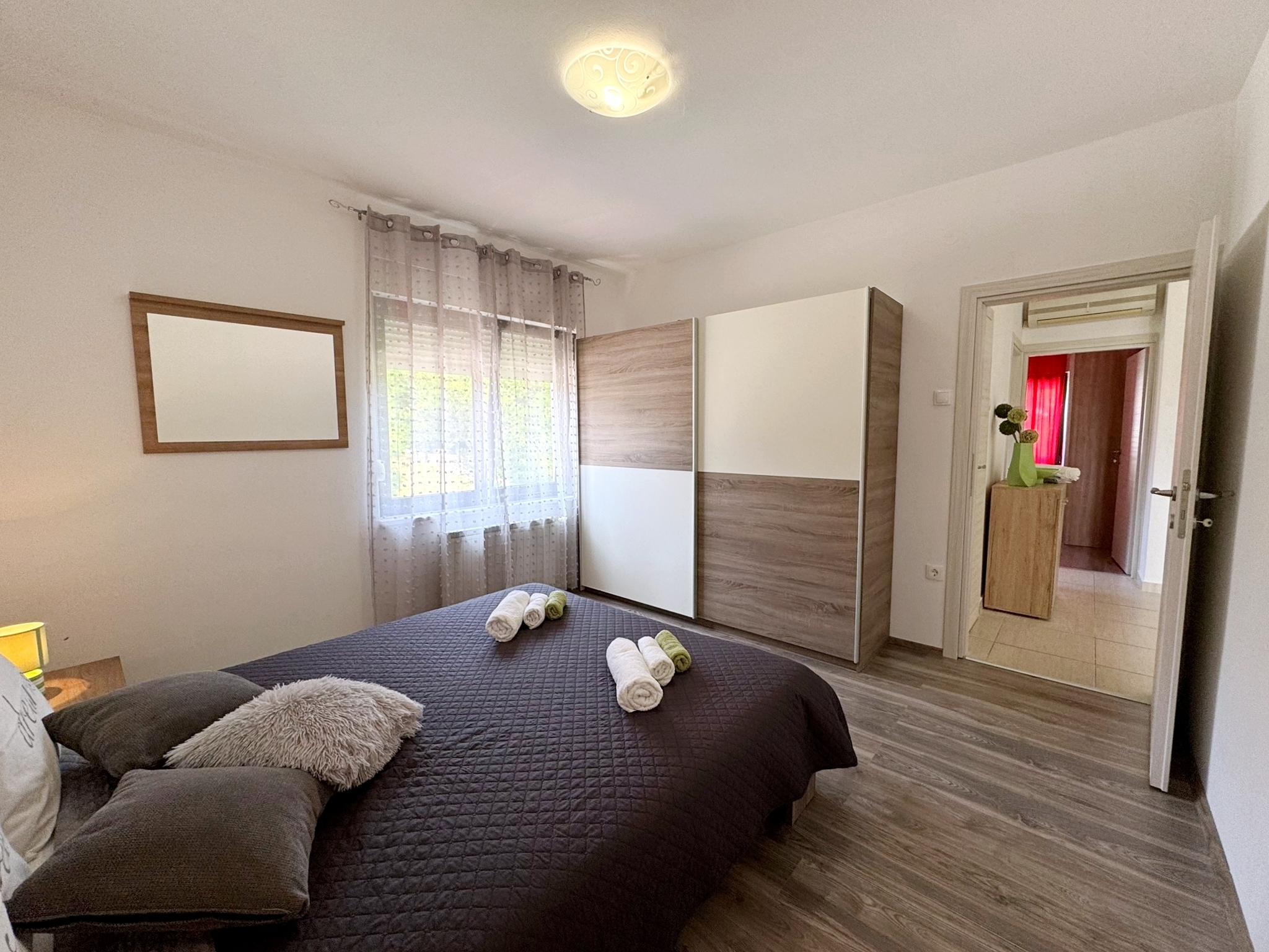 Two bedroom apartment with terrace and sea view Šilo, Krk  A-a