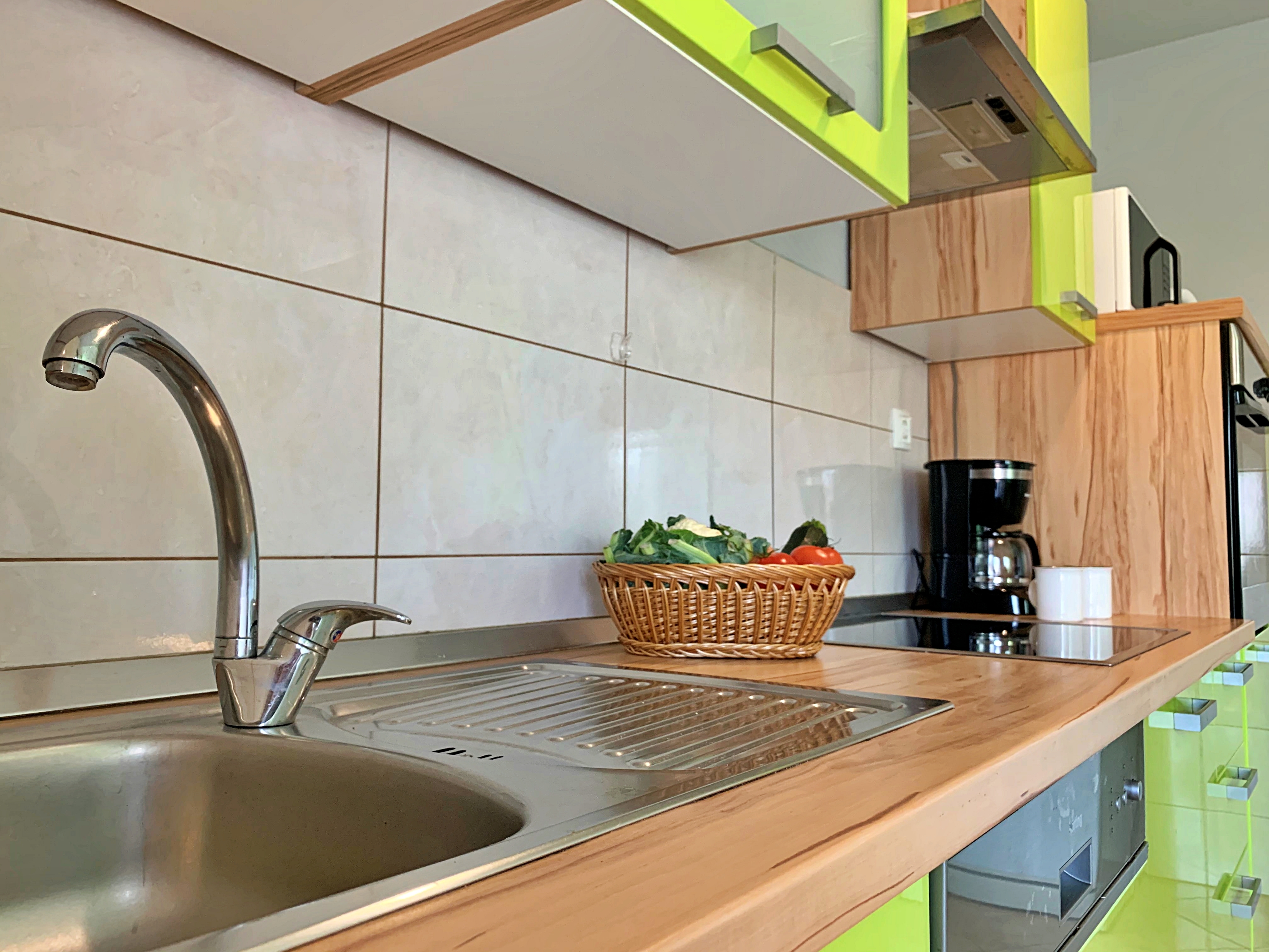 Two bedroom apartment with terrace and sea view Šilo, Krk  A-a
