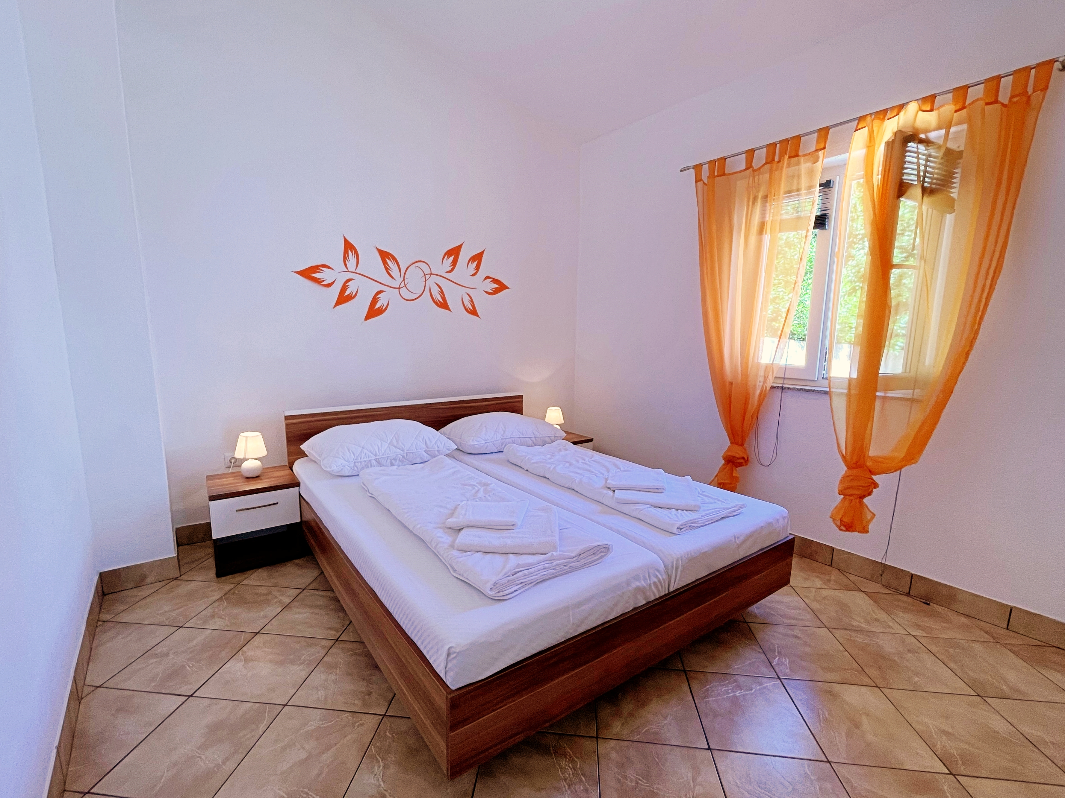 Two bedroom apartment with terrace Polje, Krk  A-b