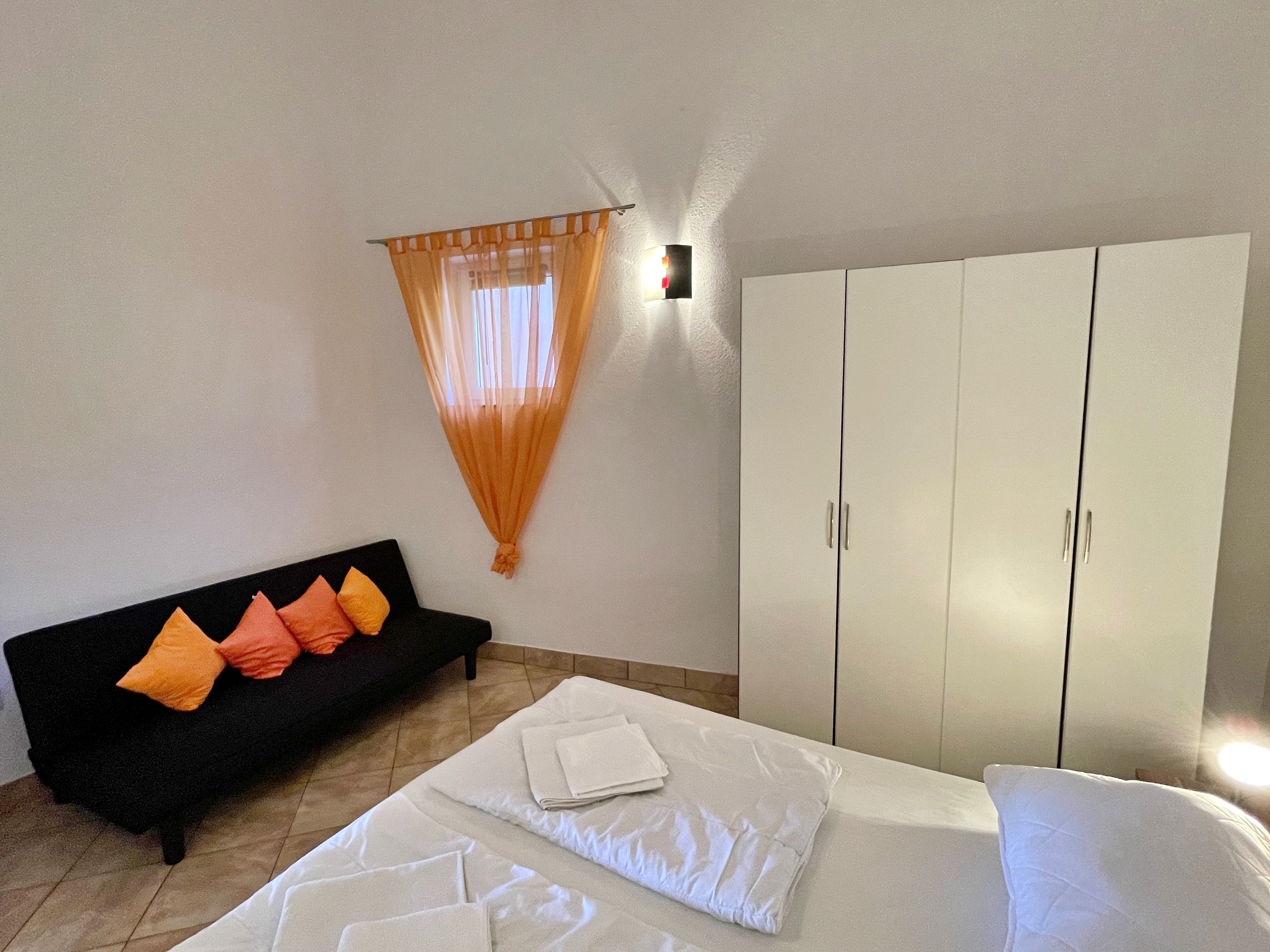 Two bedroom apartment with terrace Polje, Krk  A-b
