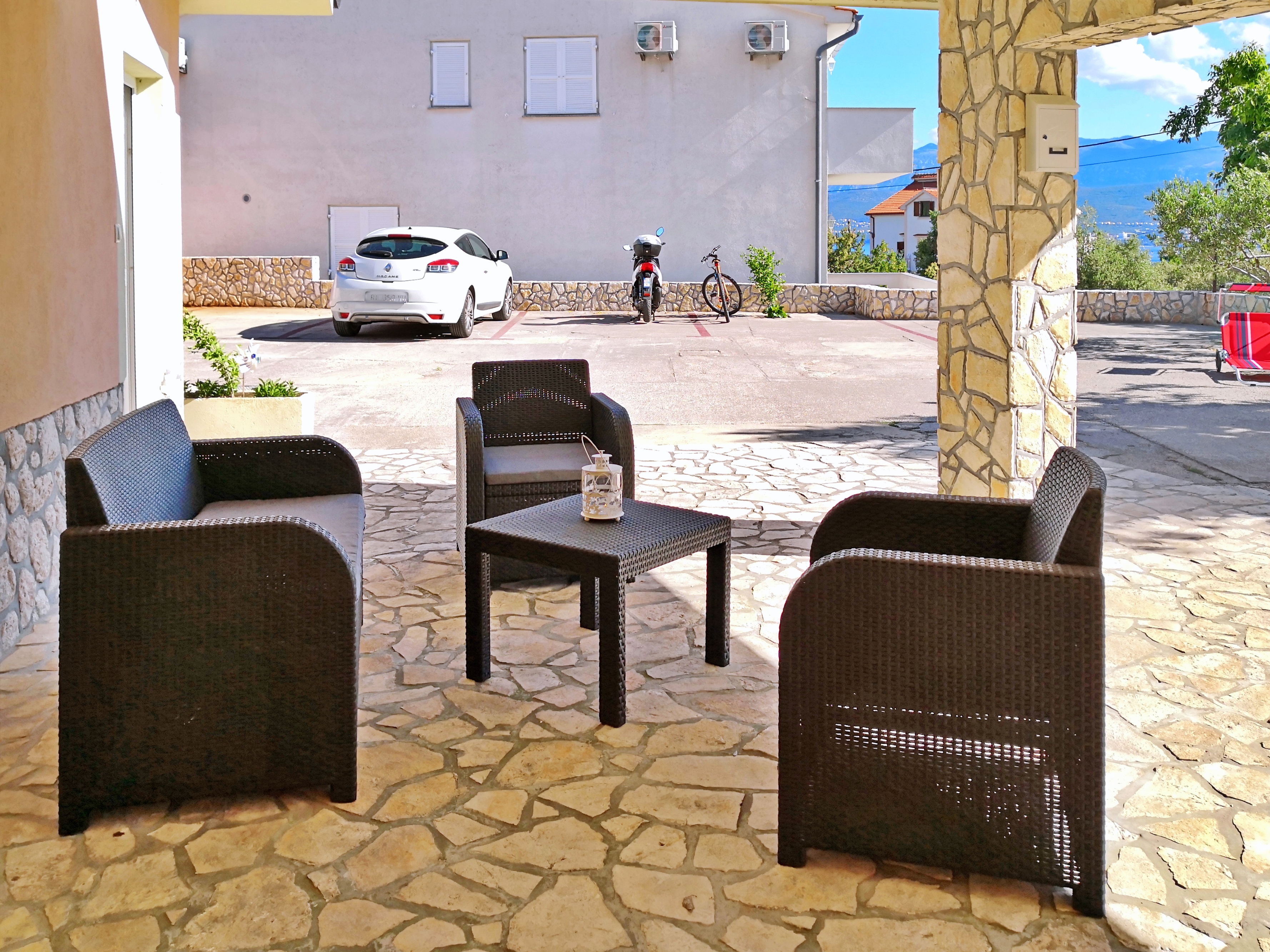 Two bedroom apartment with terrace Polje, Krk  A-b