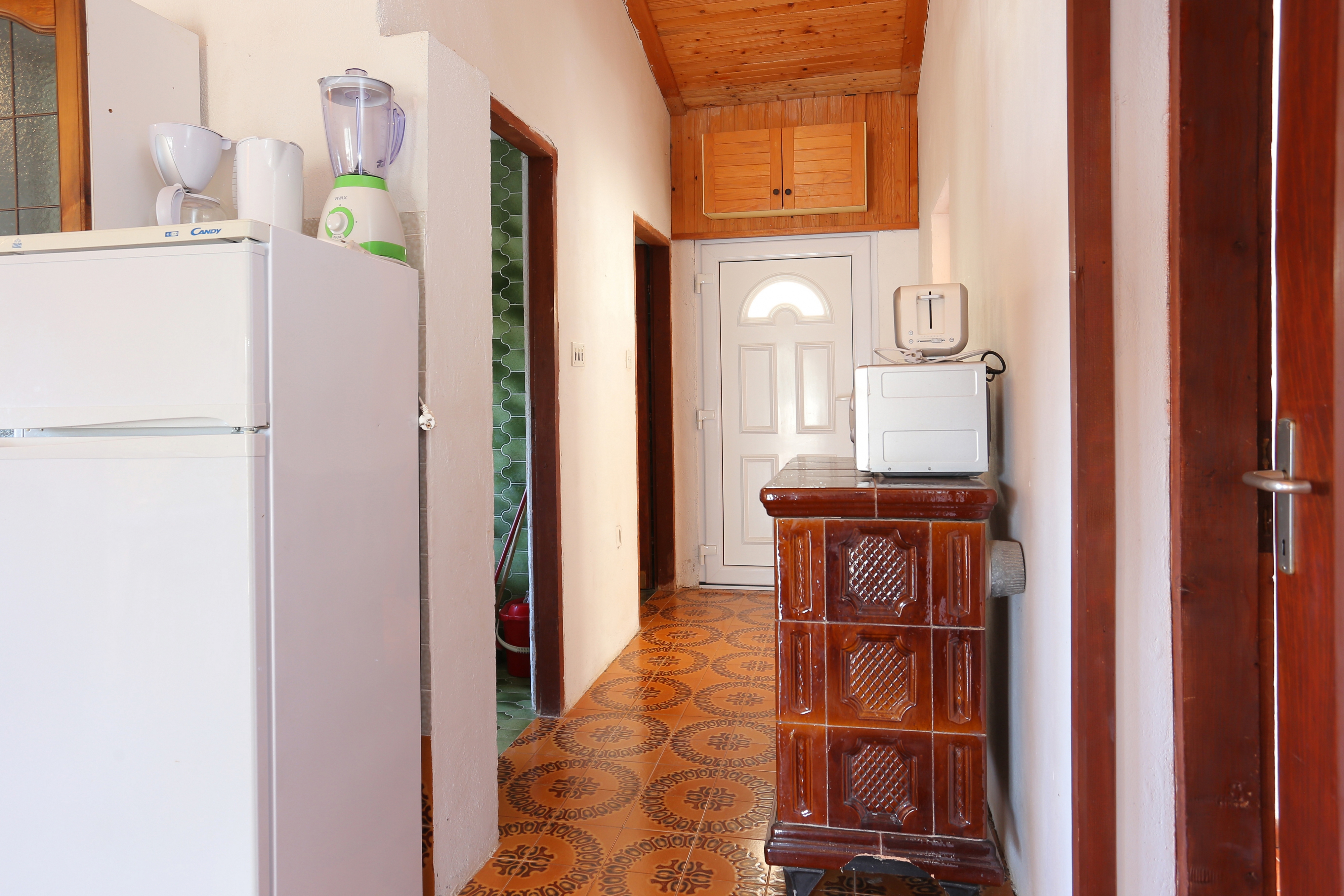 Three bedroom apartment near beach Vinišće, Trogir  A-a