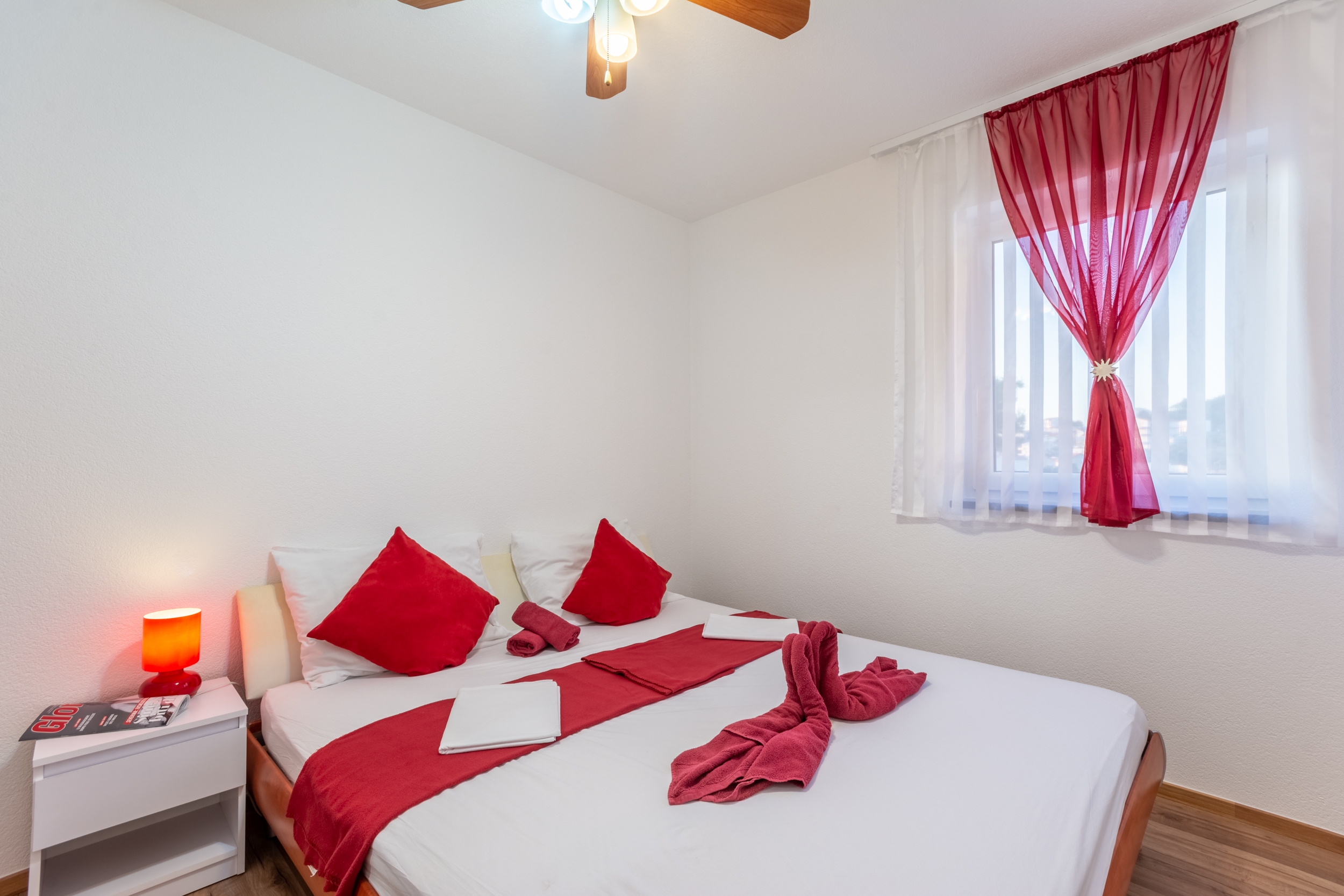 Two bedroom apartment with terrace and sea view Stanići, Omiš  A-a