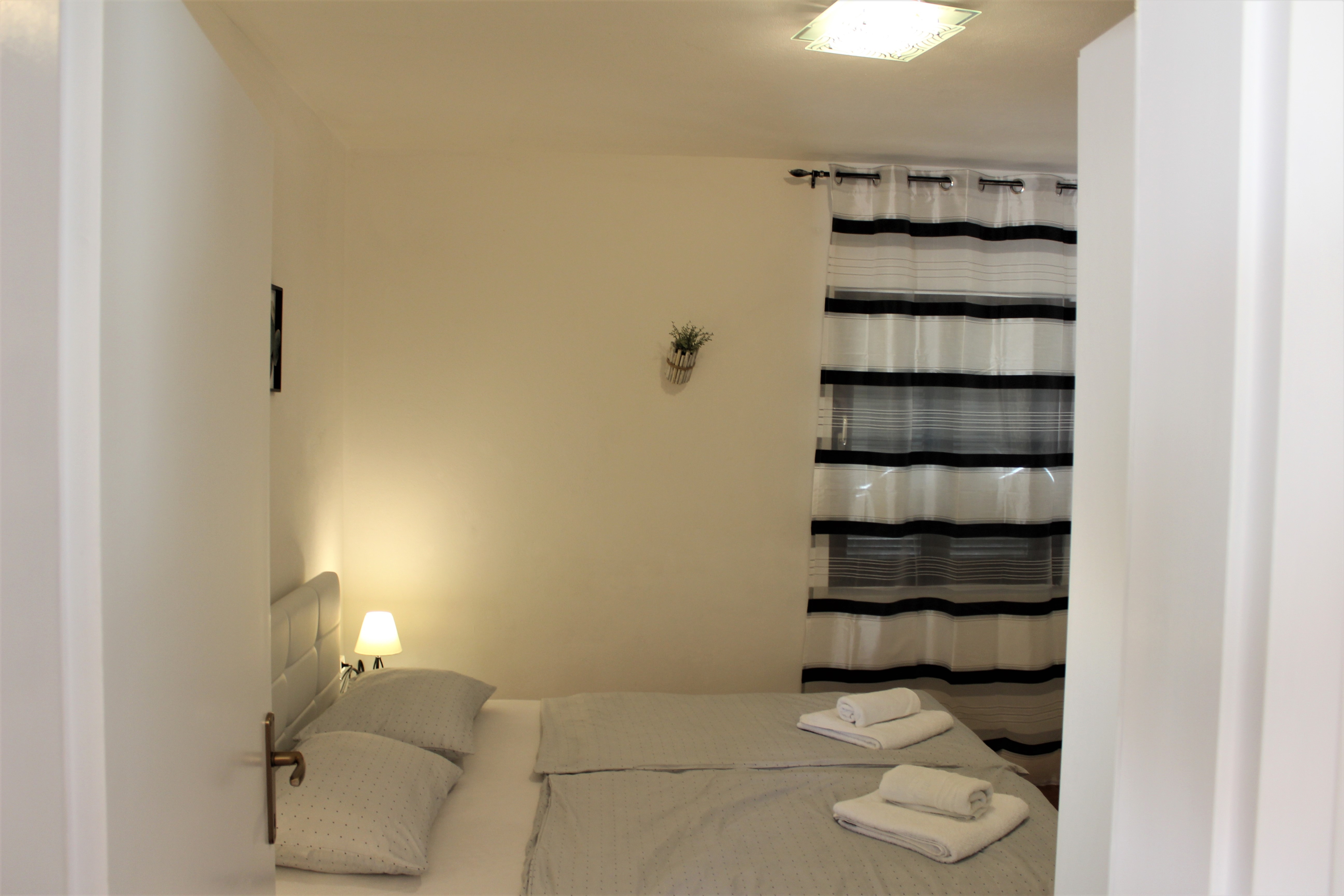 One bedroom apartment with terrace Šilo, Krk  A-a