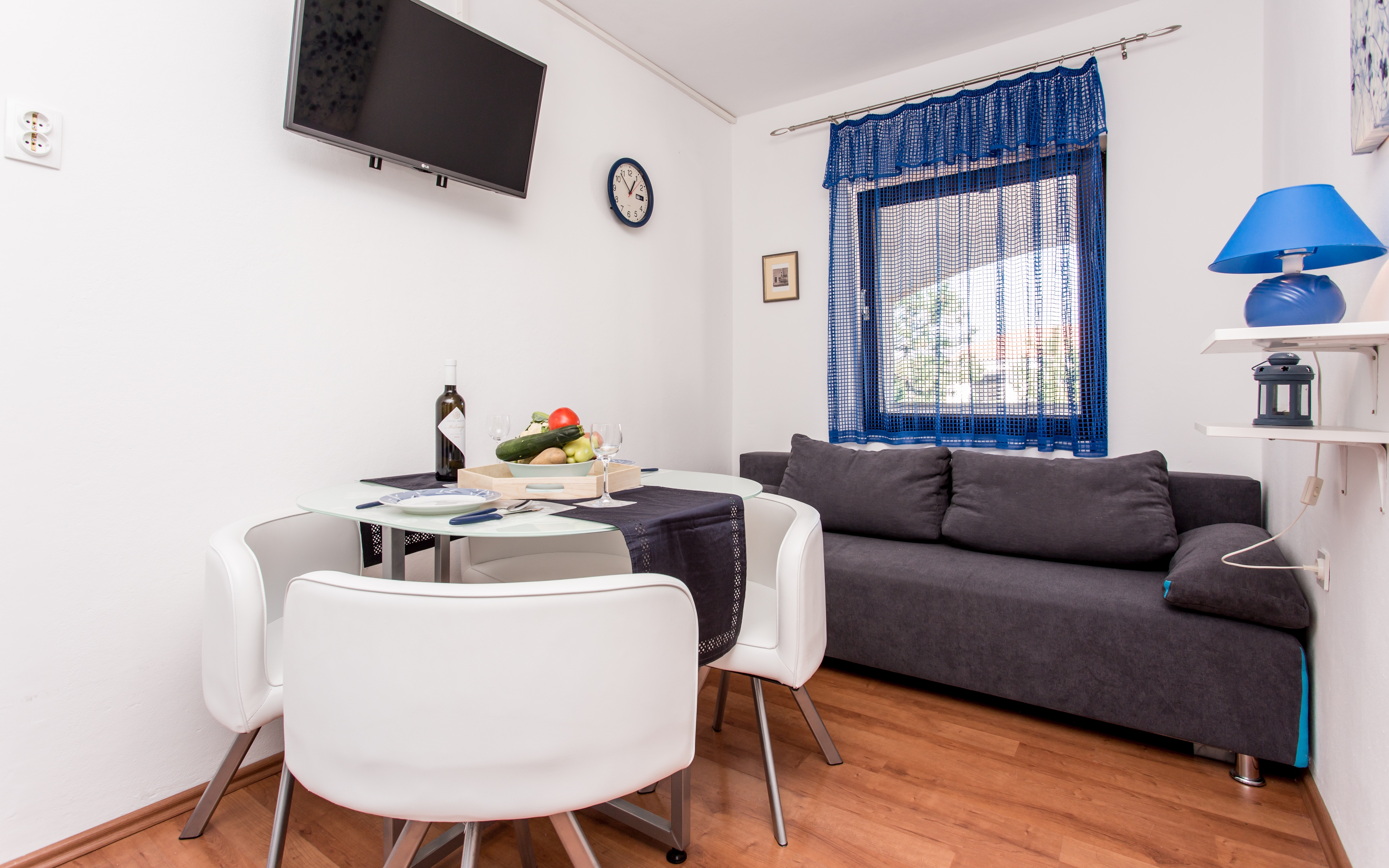 One bedroom apartment with terrace Šilo, Krk (A-18677-a)