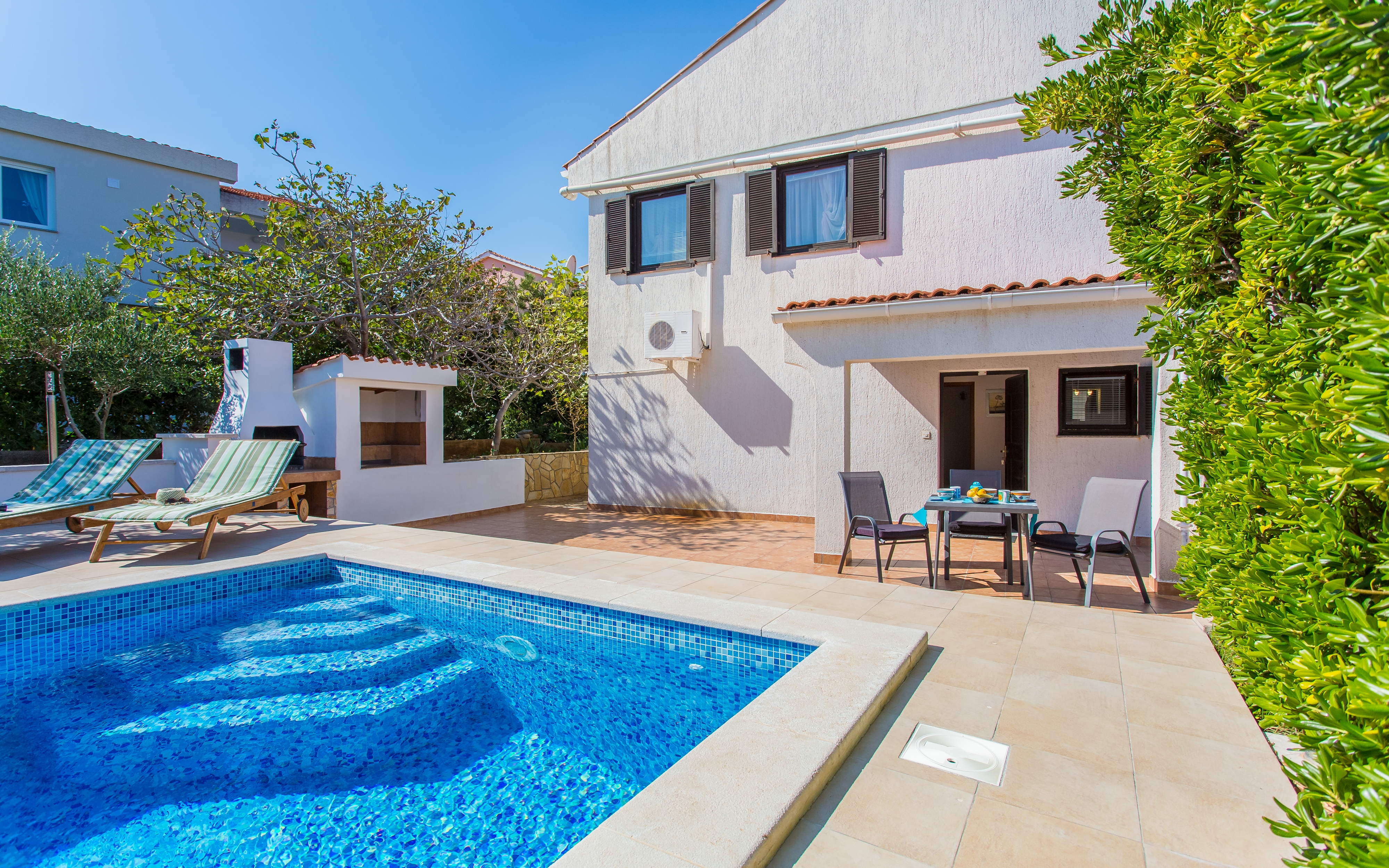 Two bedroom apartment with terrace Šilo, Krk  A-b