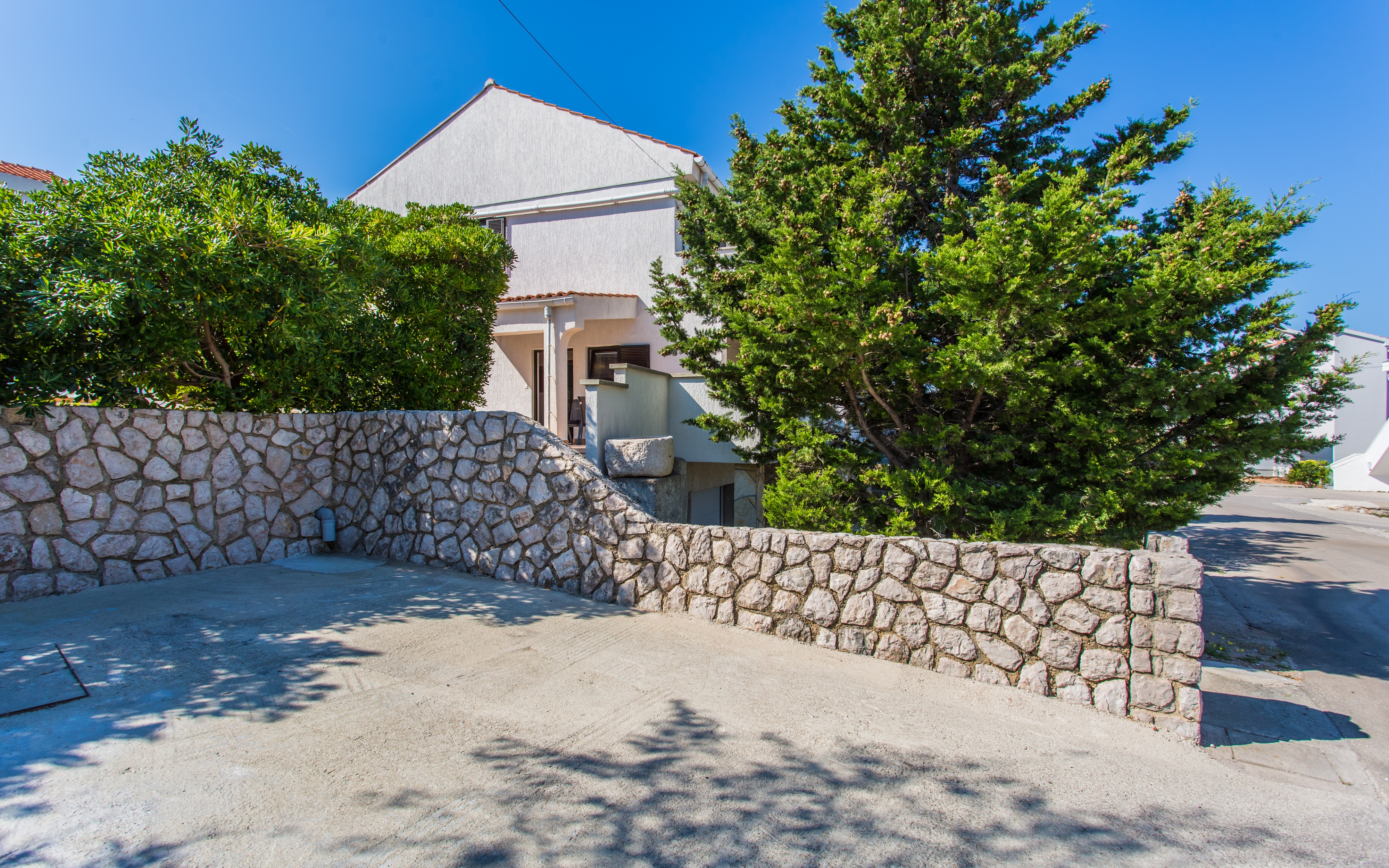 Two bedroom apartment with terrace Šilo, Krk  A-b