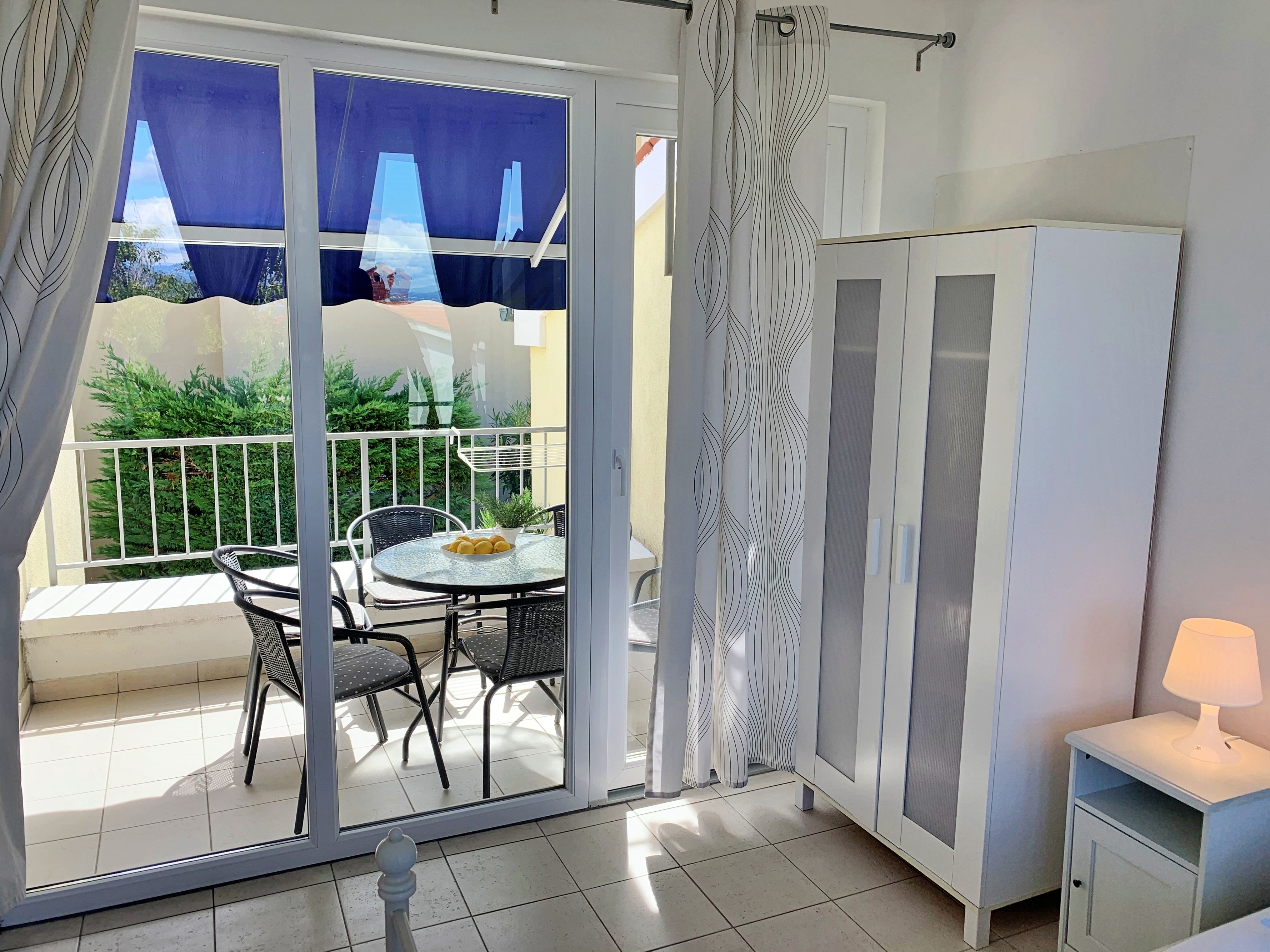 Two bedroom apartment with terrace Šilo, Krk  A-b