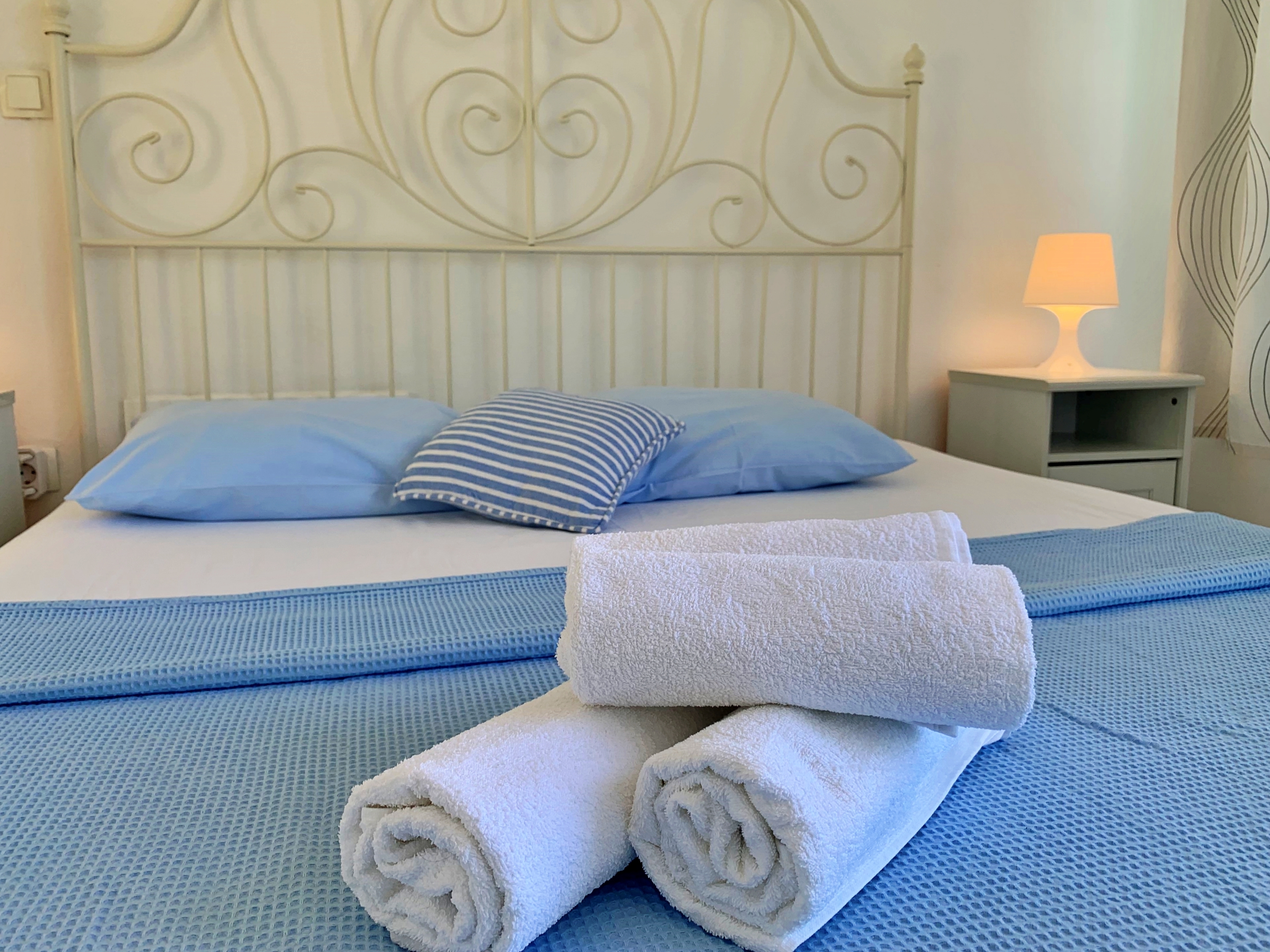 Two bedroom apartment with terrace Šilo, Krk  A-b