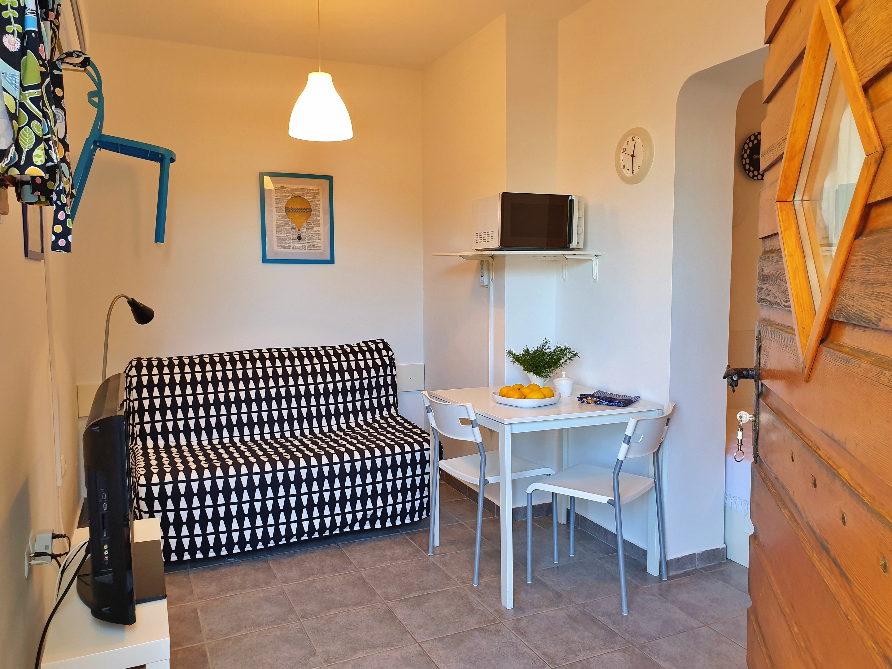 Studio flat with terrace Šilo, Krk  AS-a