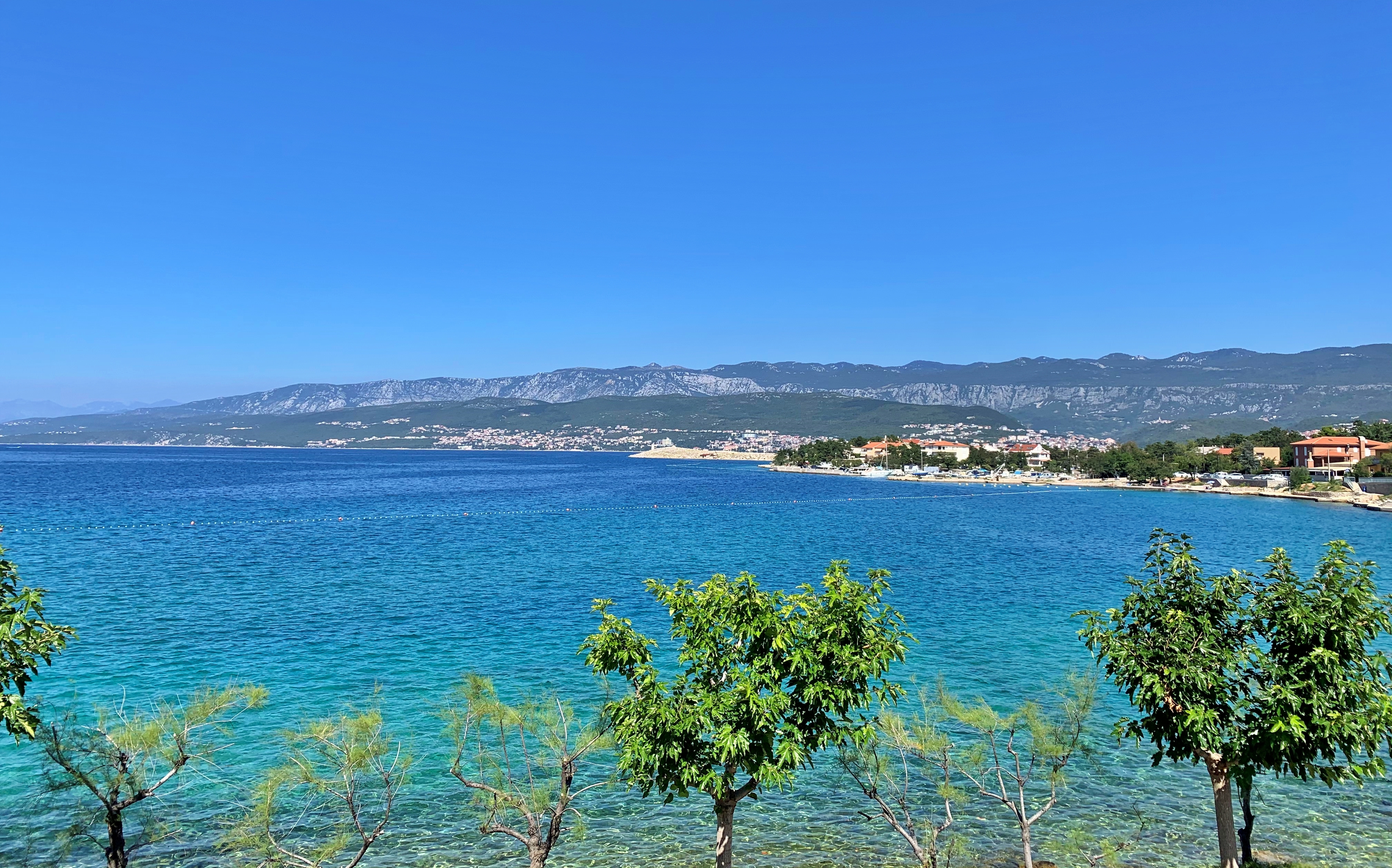 One bedroom apartment near beach Šilo, Krk  A-b