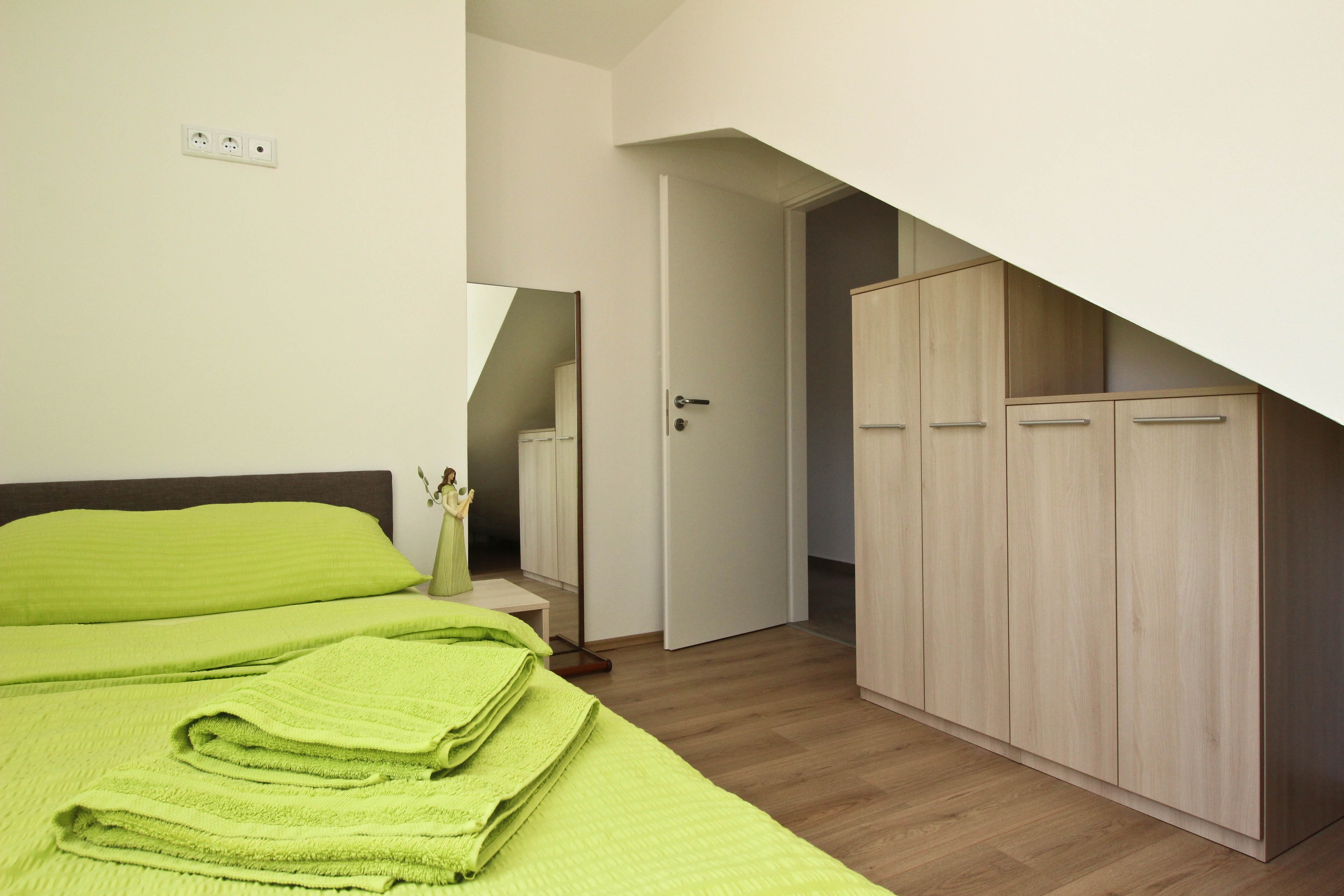 Two bedroom apartment with balcony and sea view Šilo, Krk  A-b