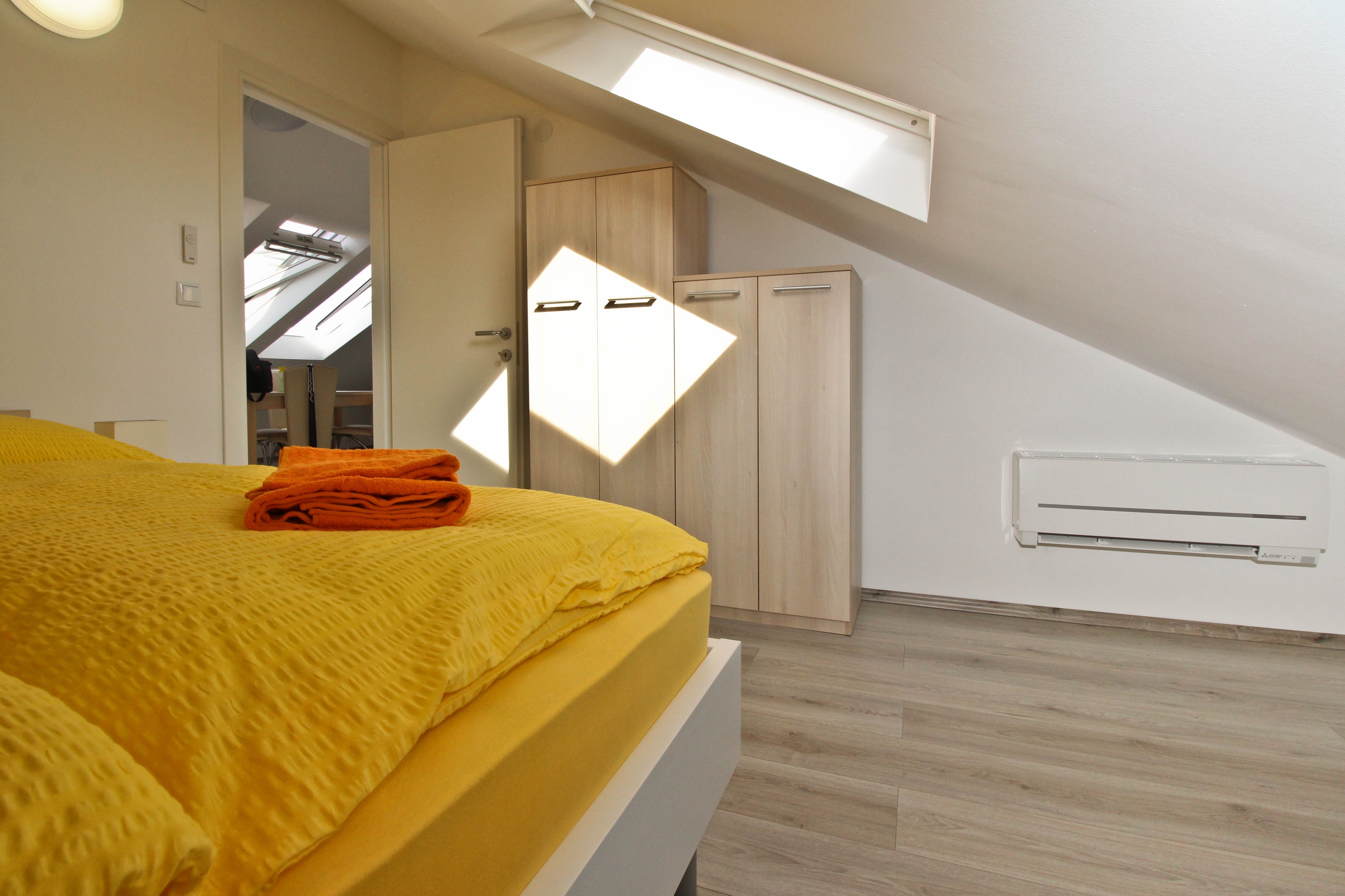 Two bedroom apartment with air-conditioning Šilo, Krk  A-c