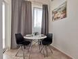 Šilo, Столовая в размещении типа studio-apartment, доступный кондиционер, Домашние животные допускаются и WiFi.