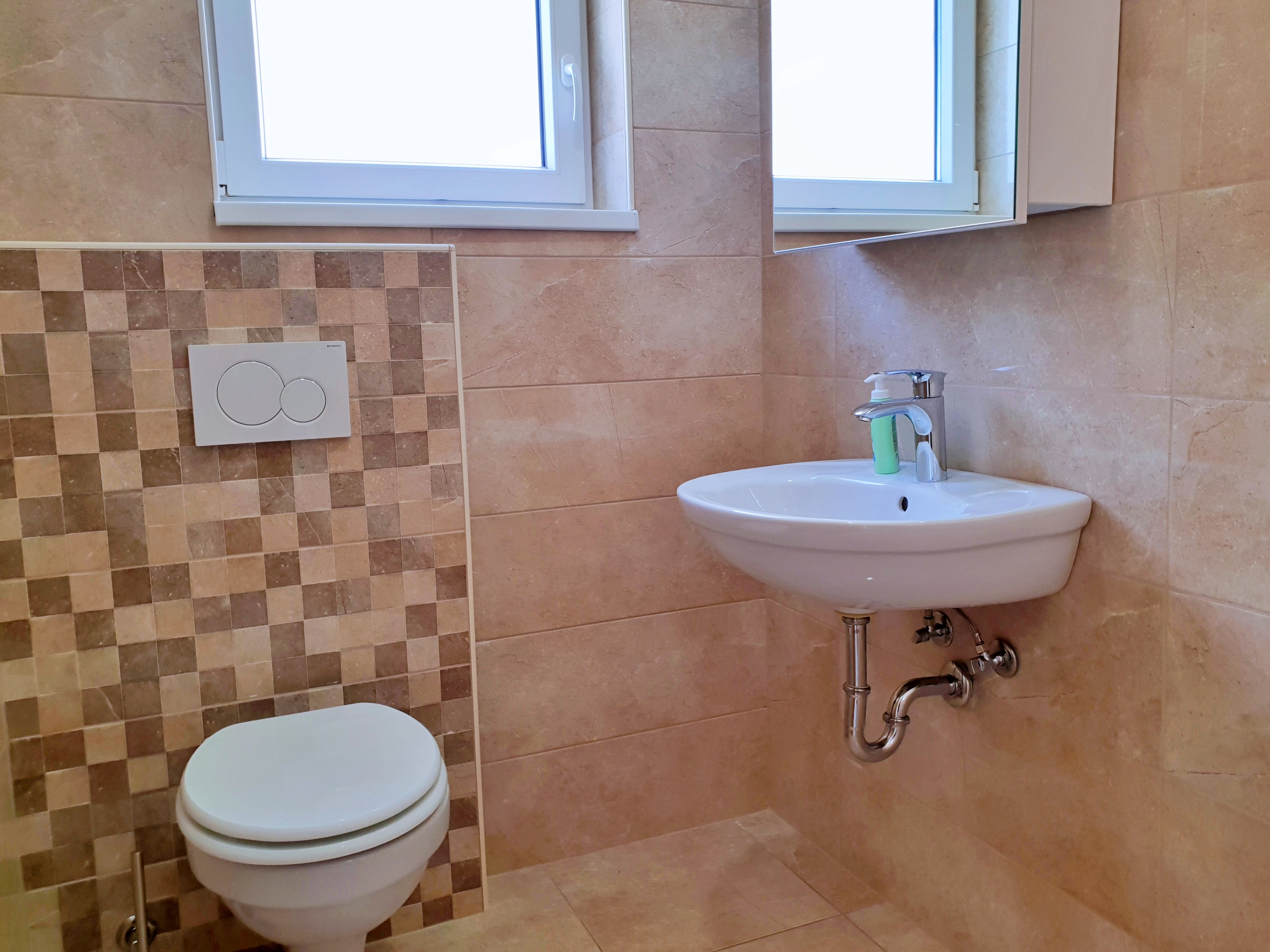 Two bedroom apartment with terrace and sea view Šilo, Krk  A-a