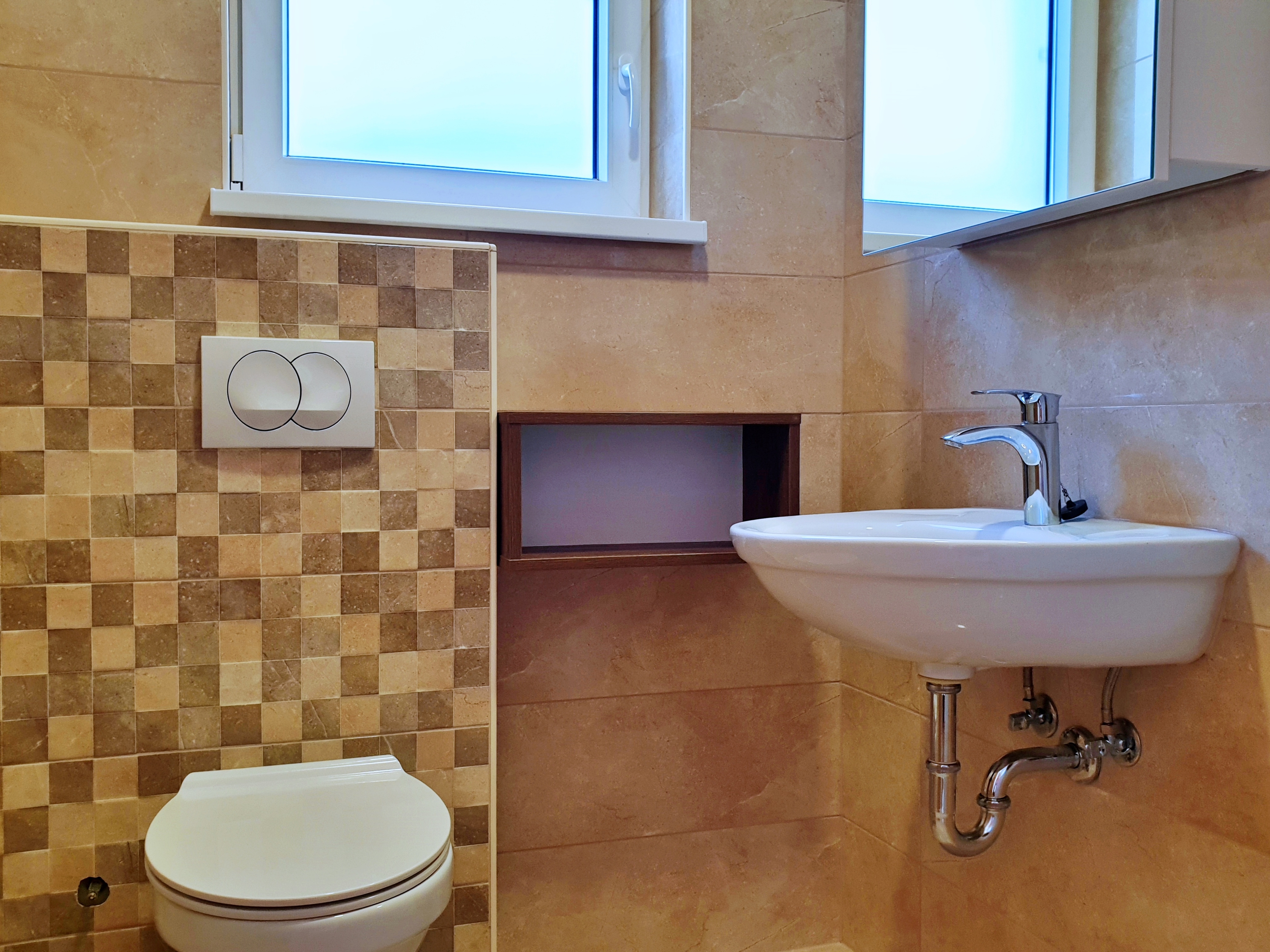 Two bedroom apartment with terrace and sea view Šilo, Krk  A-d