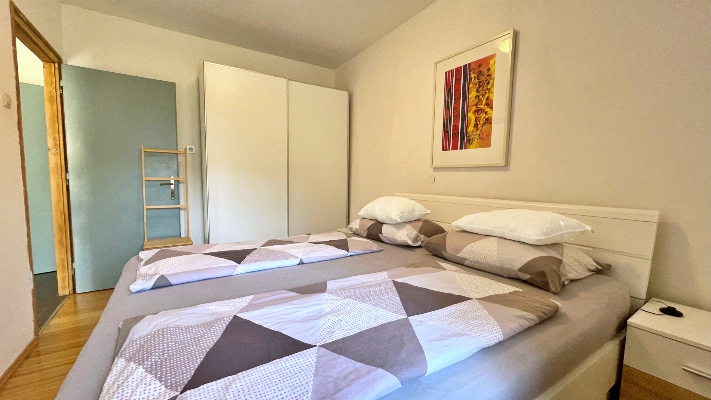 One bedroom apartment near beach Šilo, Krk  A-a