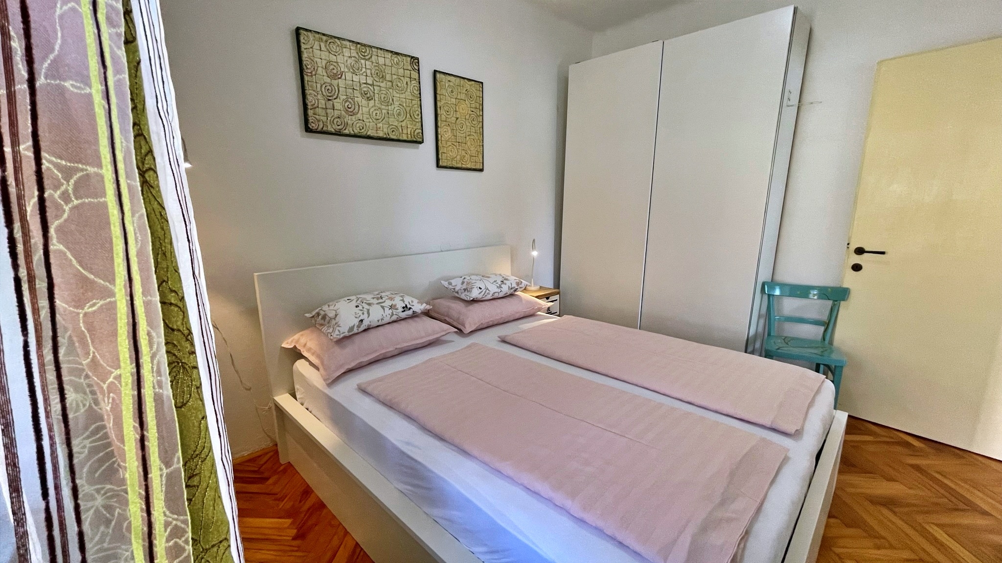 One bedroom apartment near beach Šilo, Krk  A-b