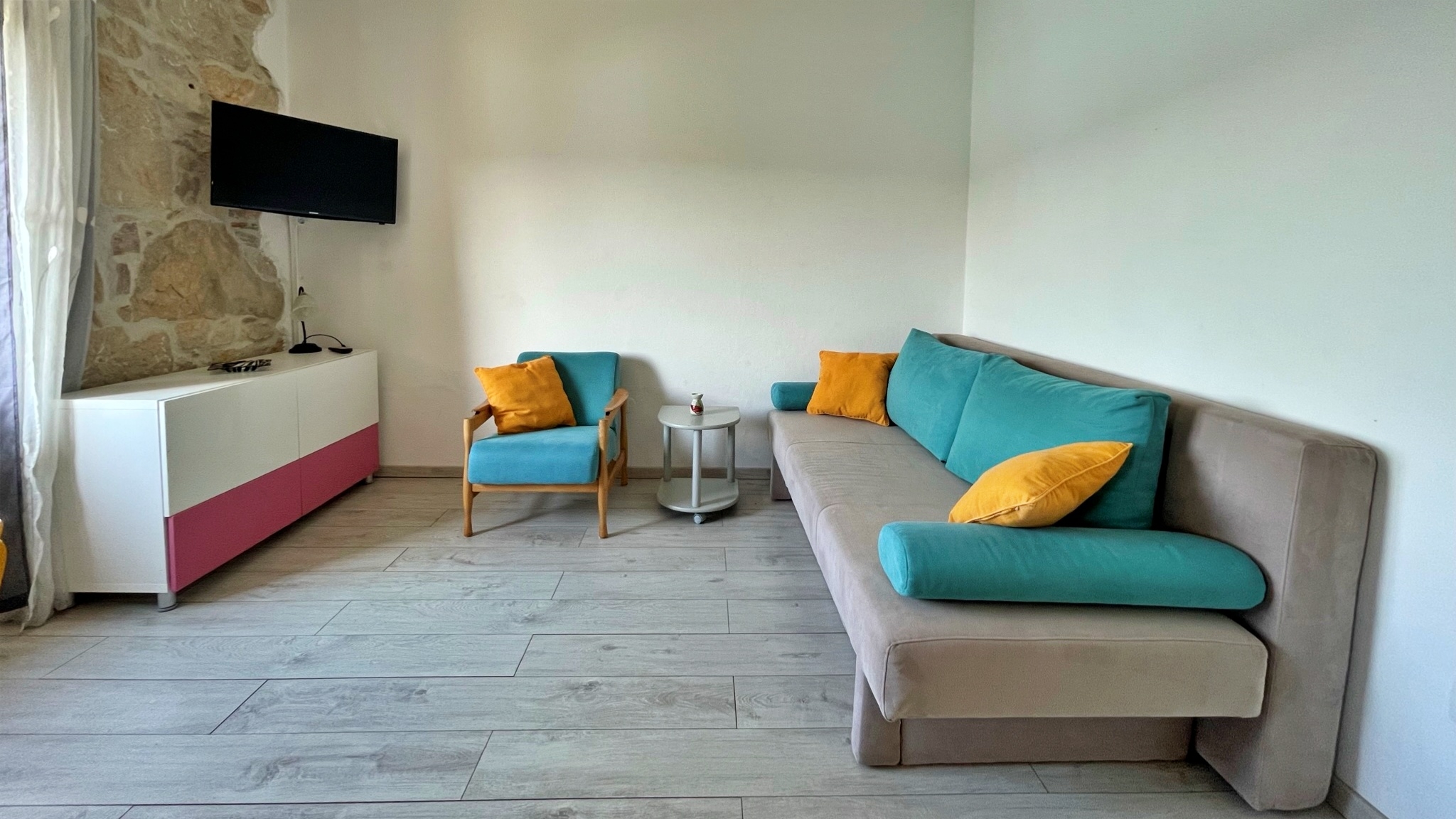 One bedroom apartment near beach Šilo, Krk (A-18686-b)