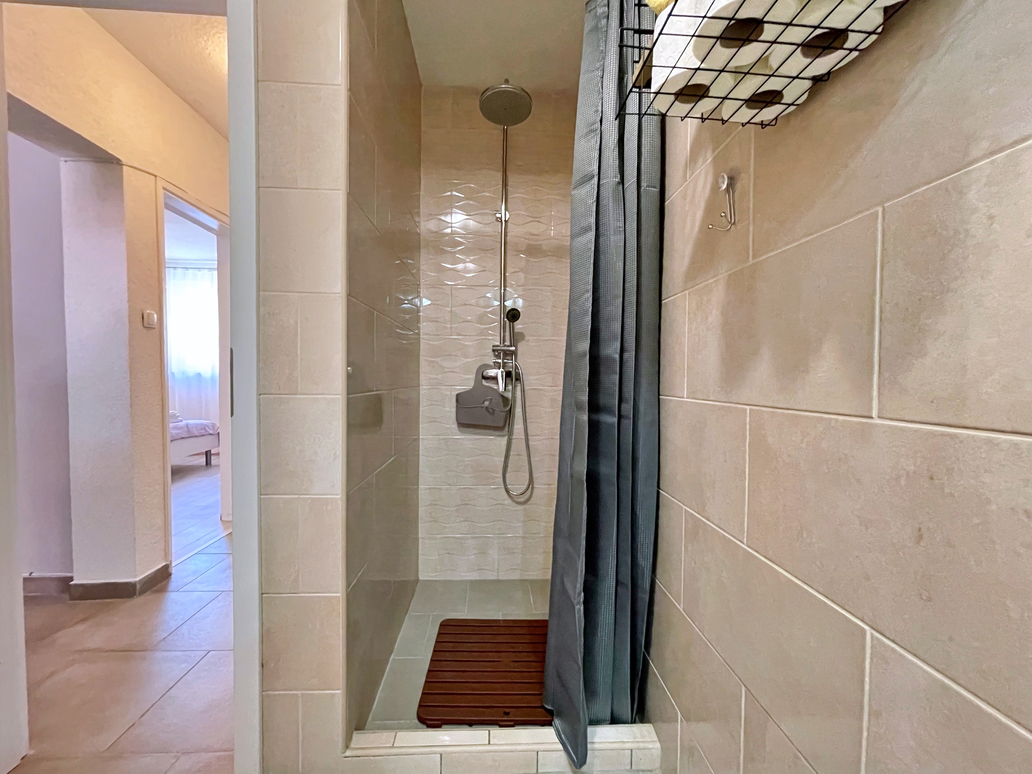Two bedroom apartment near beach Šilo, Krk  A-a