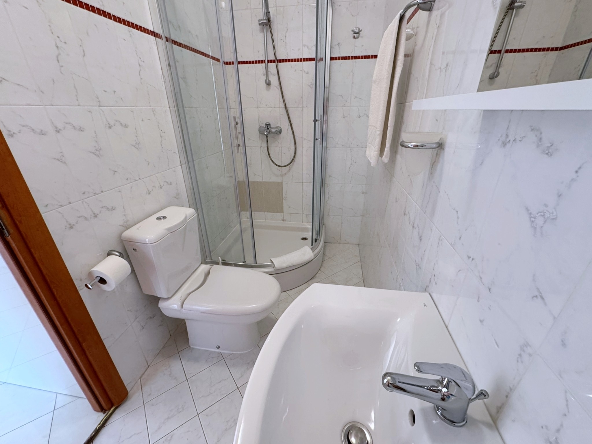 One bedroom apartment near beach Šilo, Krk  A-a