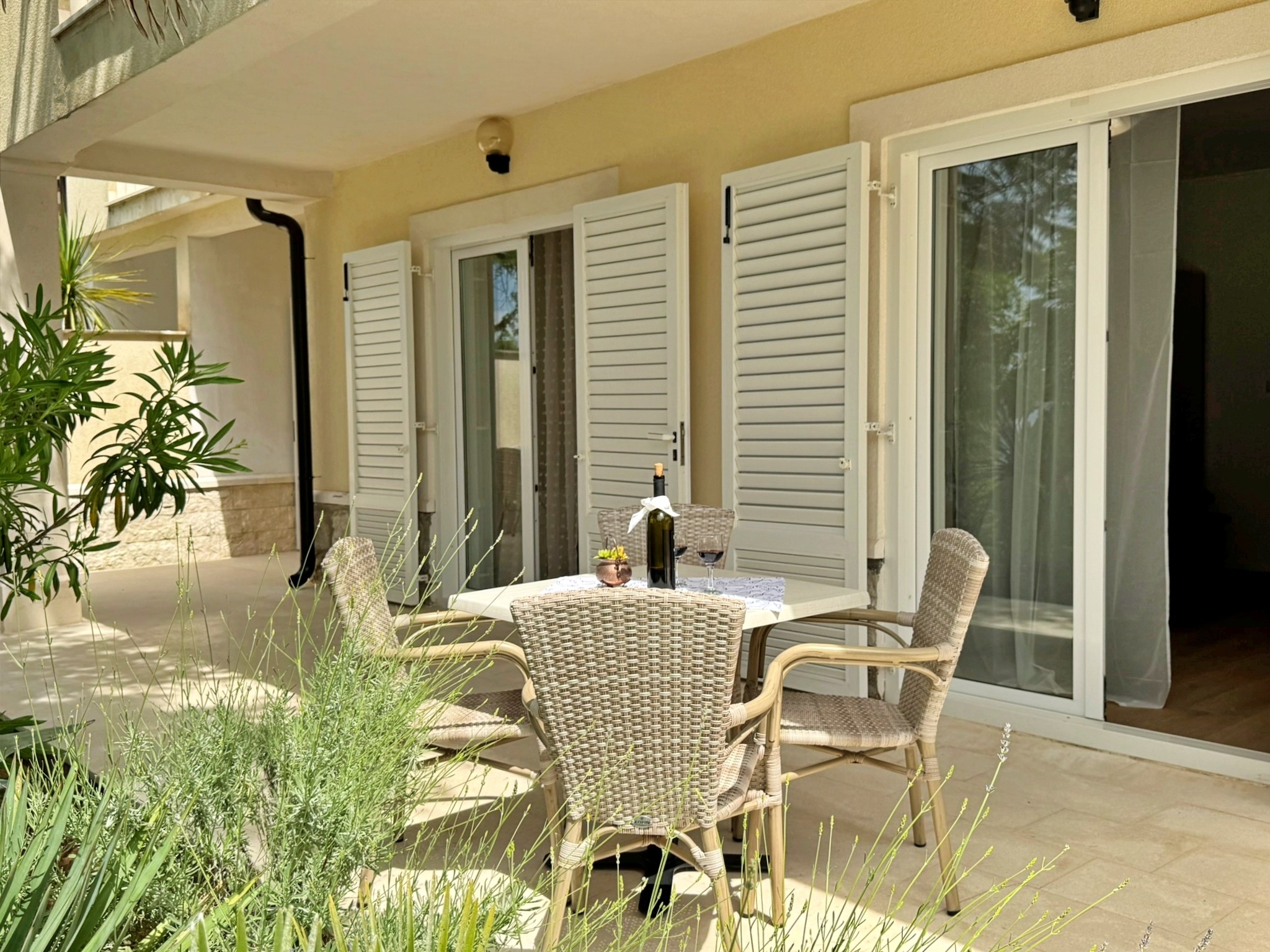 One bedroom apartment near beach Šilo, Krk (A-18704-b)