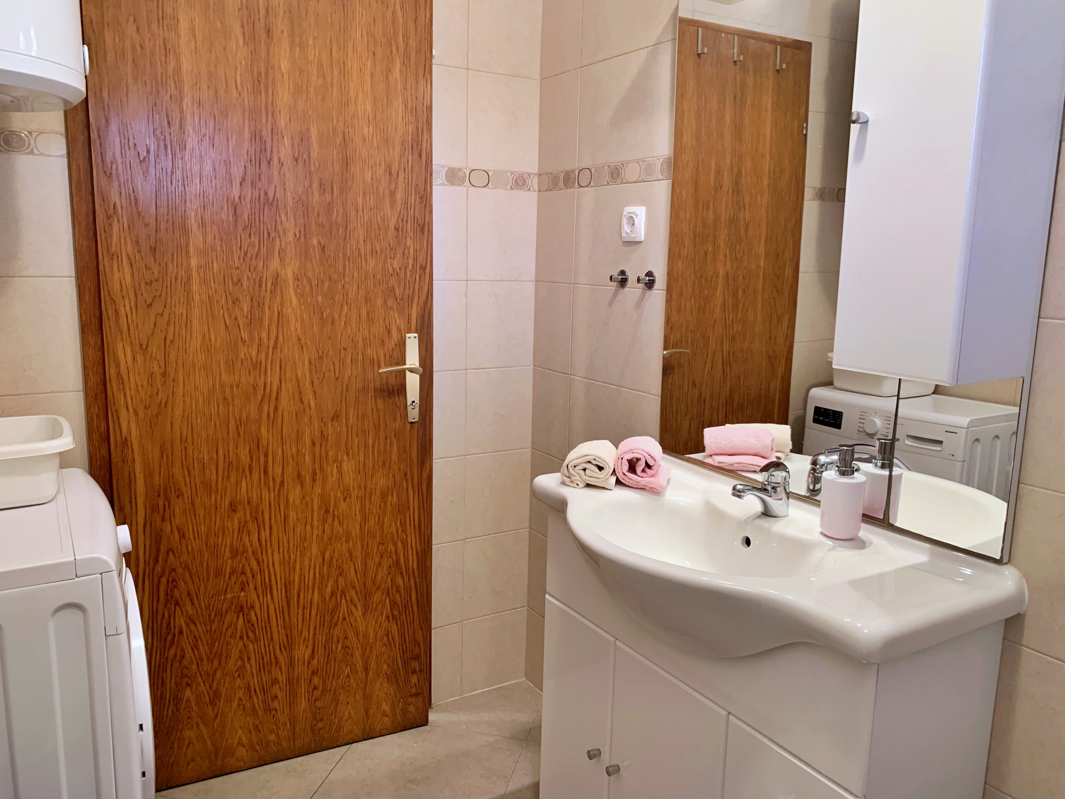 One bedroom apartment with terrace Šilo, Krk  A-a