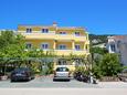 Baška, Krk, Parking 18716 - Appartement avec une plage de galets.