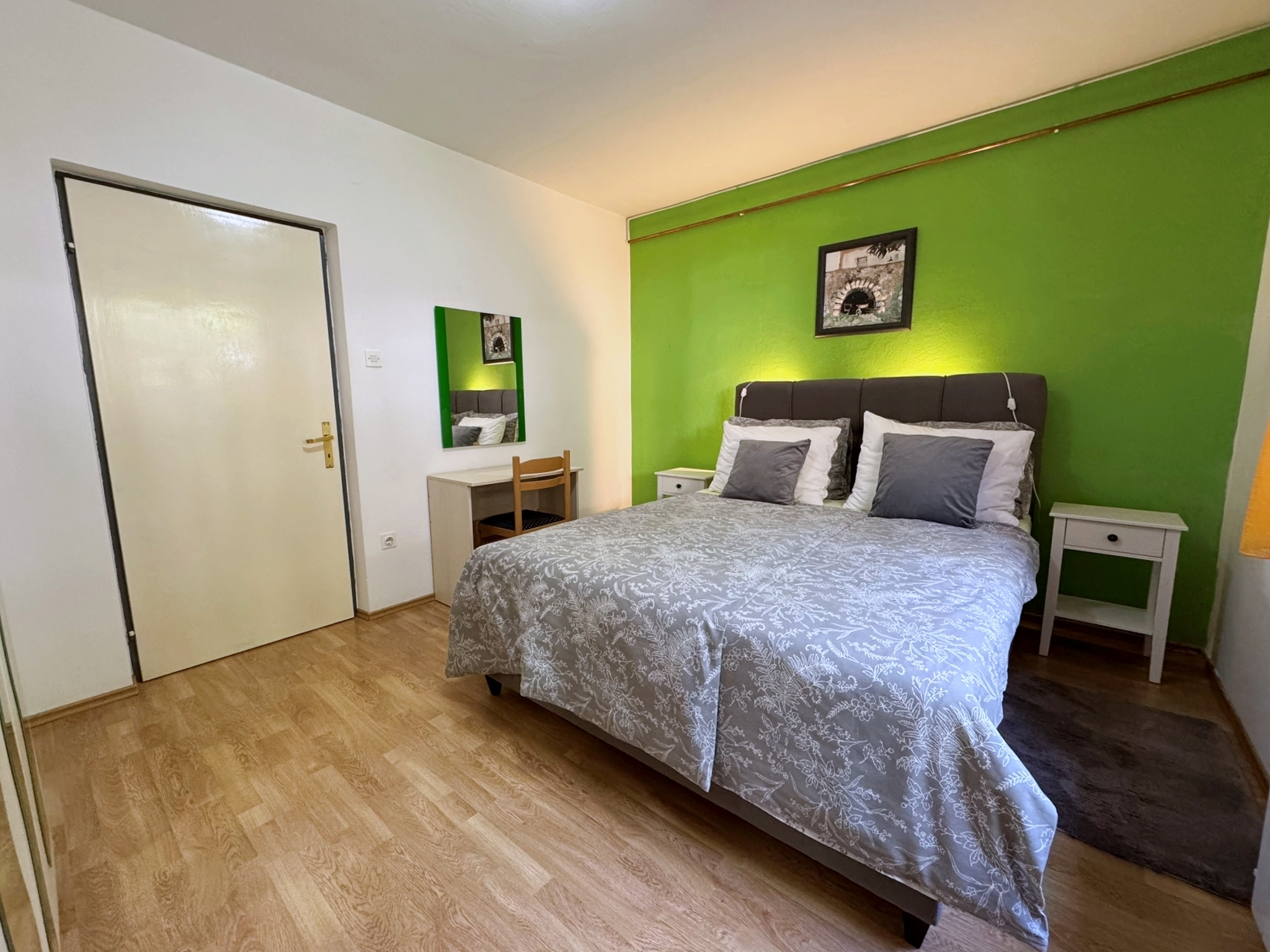 Two bedroom apartment with terrace and sea view Šilo, Krk  A-a