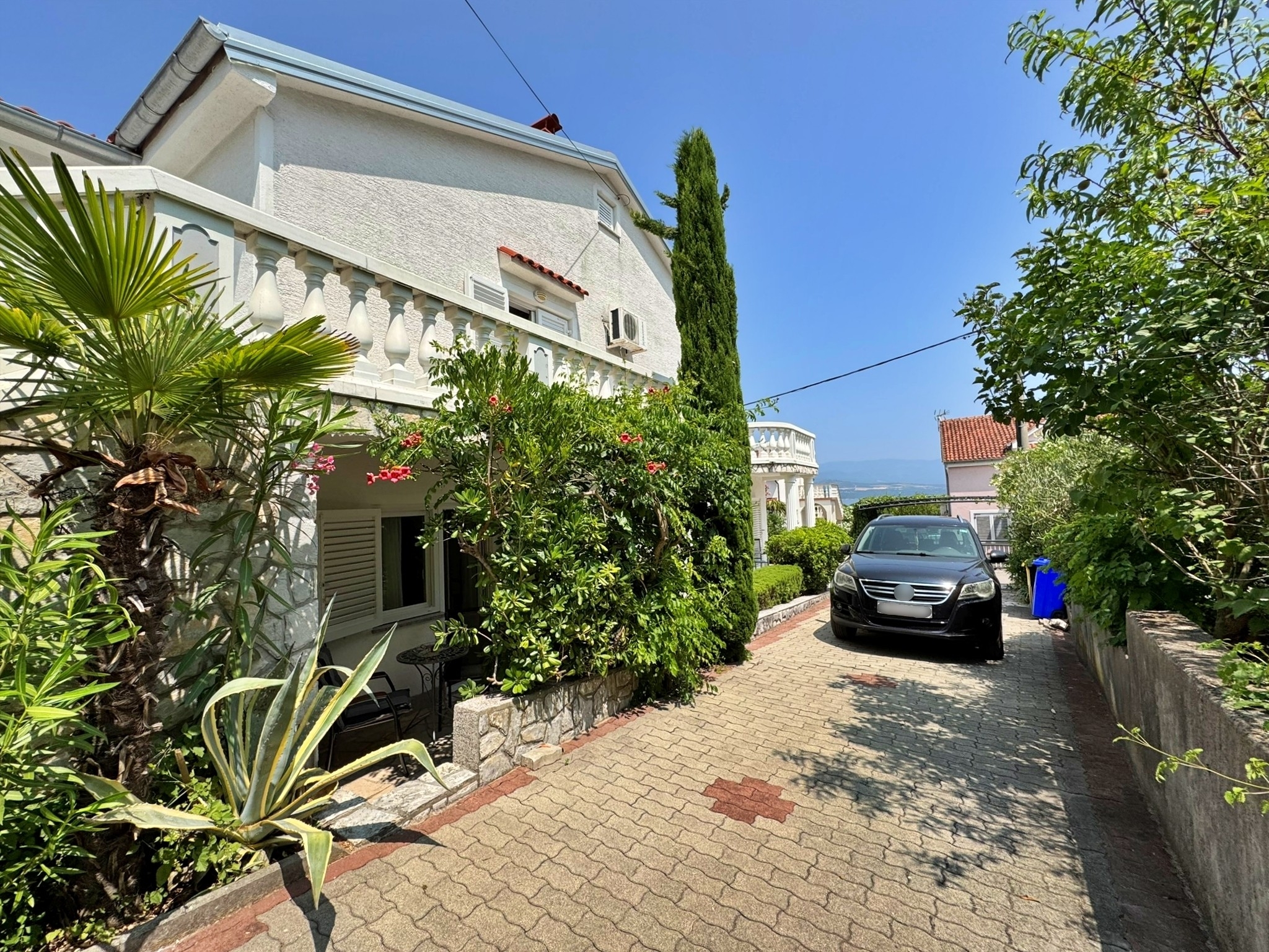 One bedroom apartment with terrace Šilo, Krk  A-a