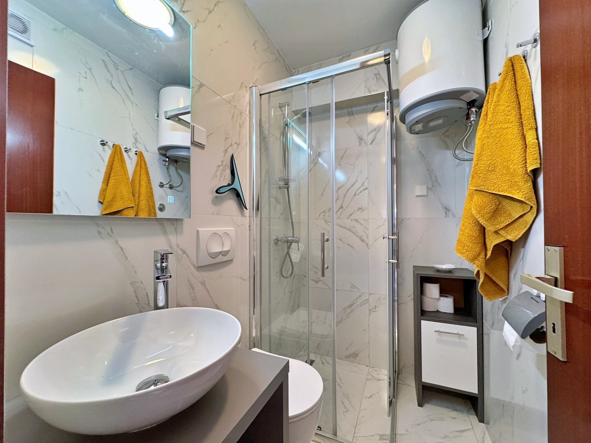 Two bedroom apartment with terrace Šilo, Krk  A-b