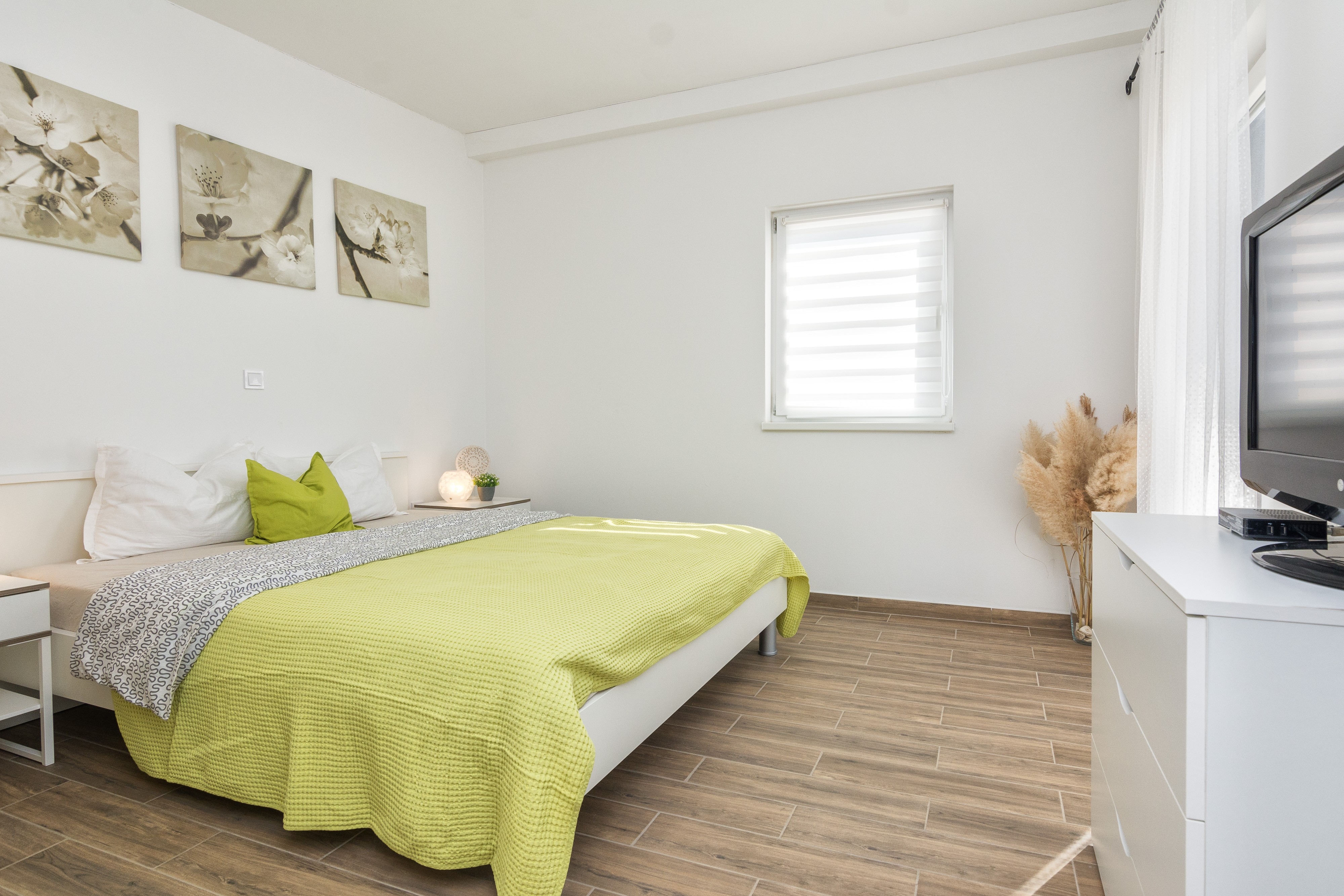 Three bedroom house with terrace and sea view Vir - Torovi - Vir - Pedinka, Vir  K