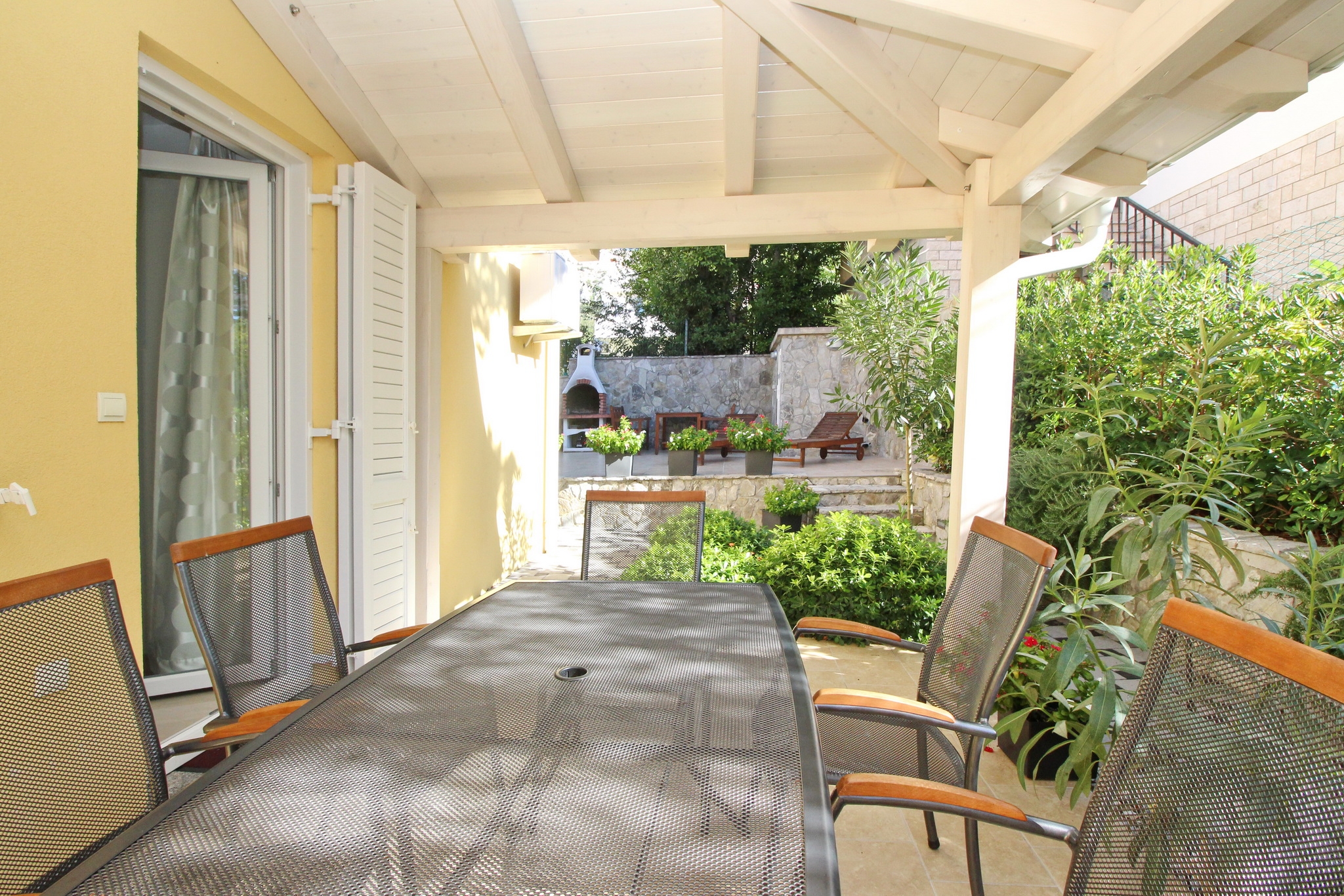 Two bedroom apartment with terrace Baška, Krk  A-a