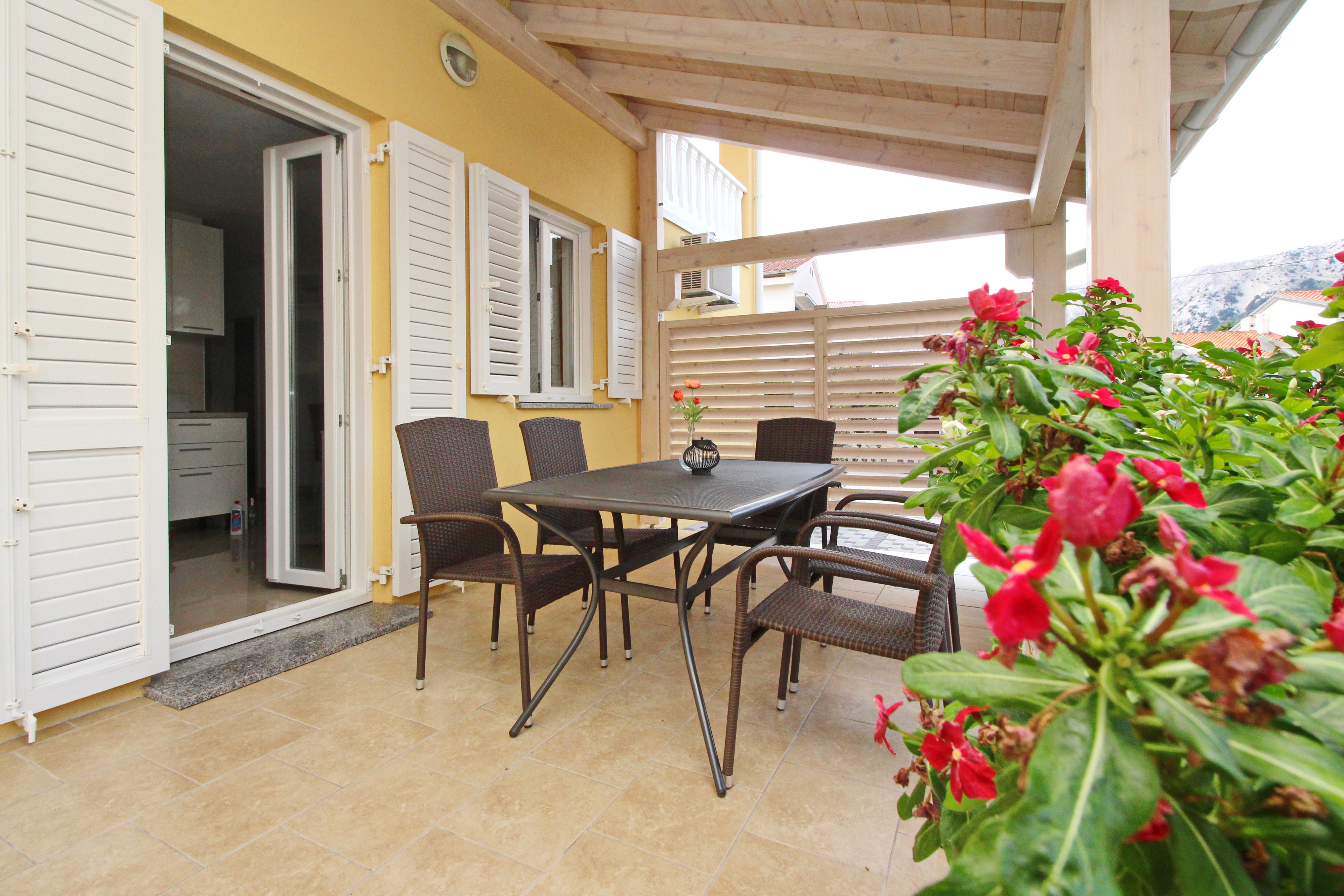 Two bedroom apartment with terrace Baška, Krk  A-c