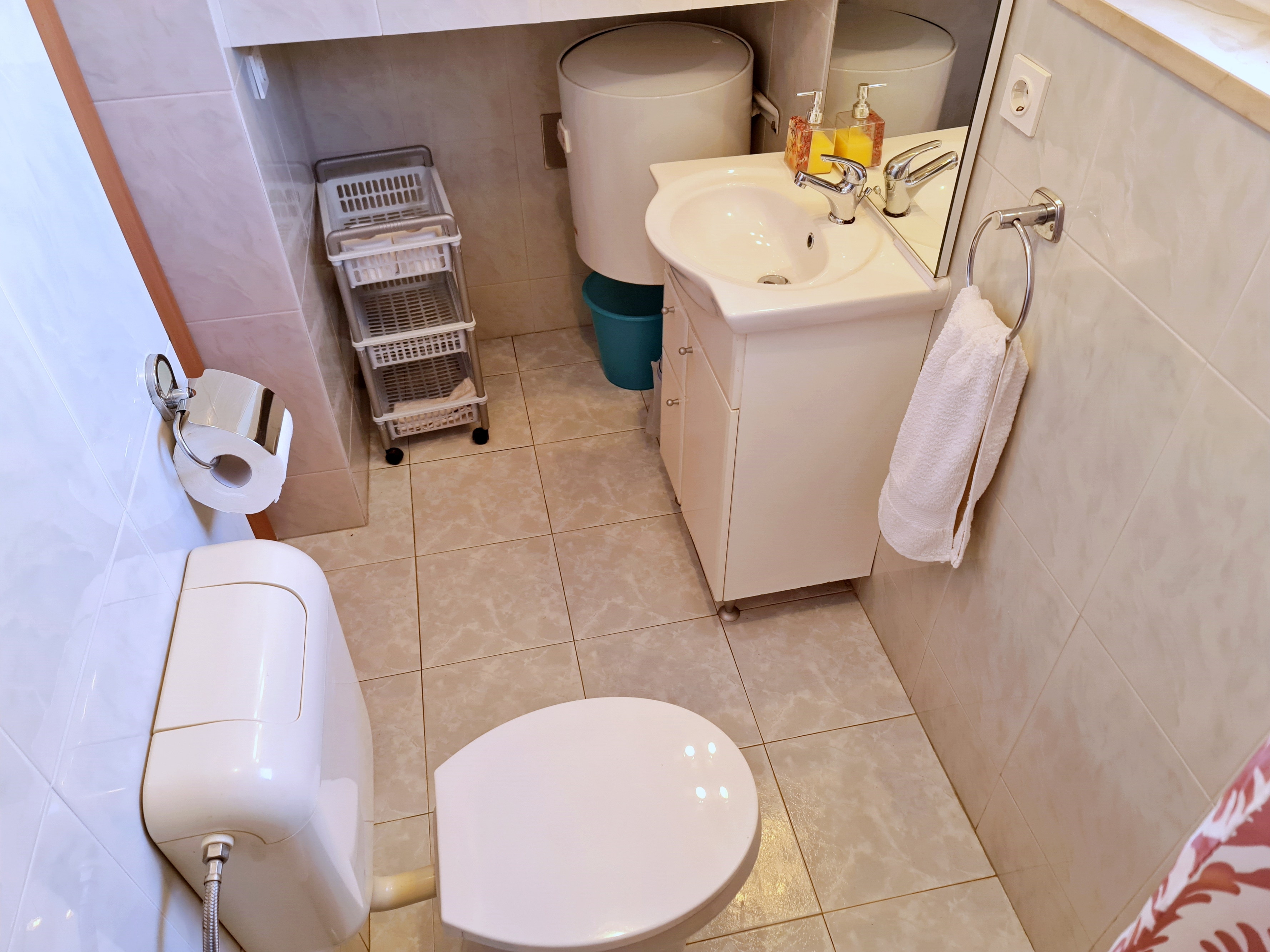 One bedroom apartment near beach Šilo, Krk  A-a