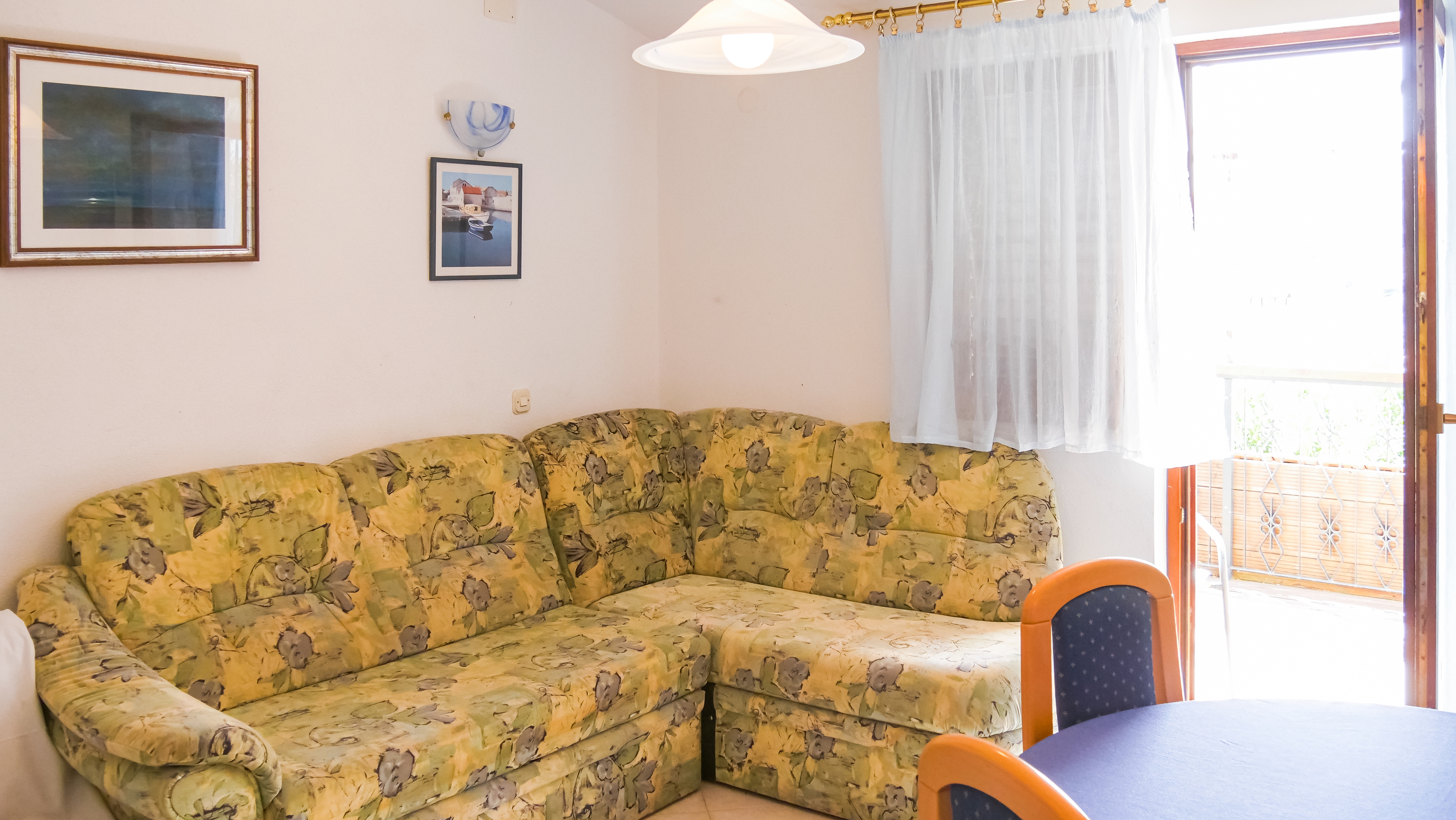 One bedroom apartment with terrace and sea view Sevid, Trogir  A-b