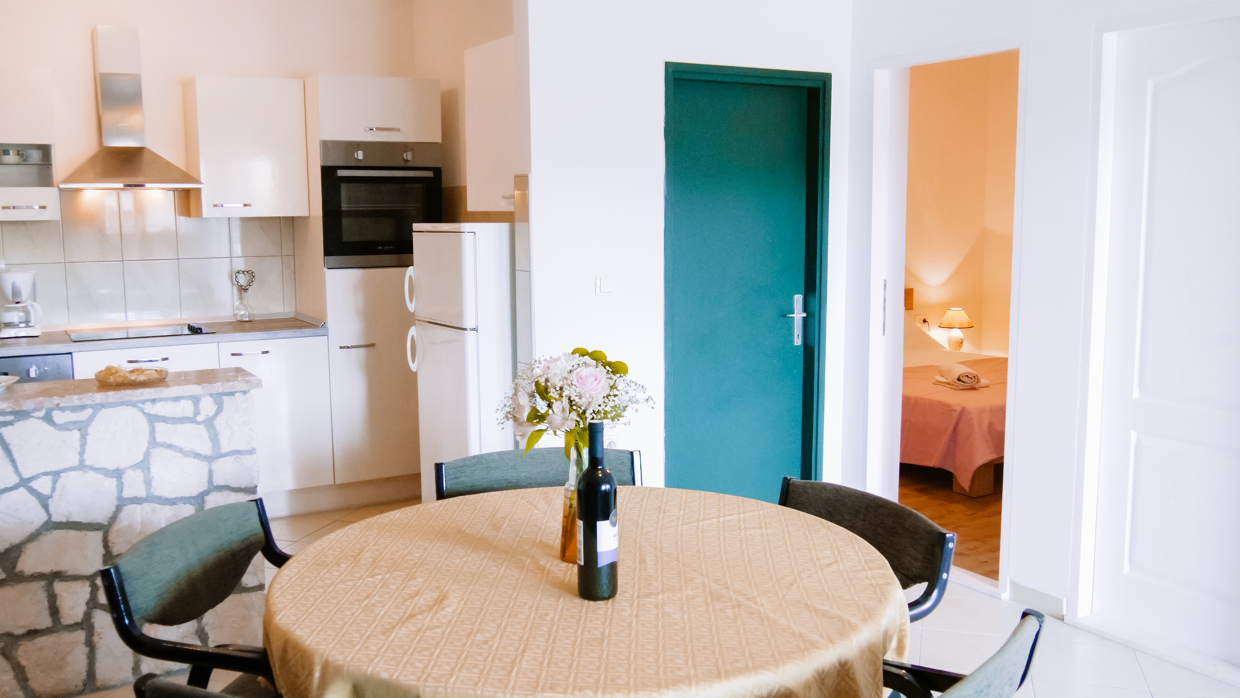 Two bedroom apartment with terrace and sea view Sevid, Trogir  A-c