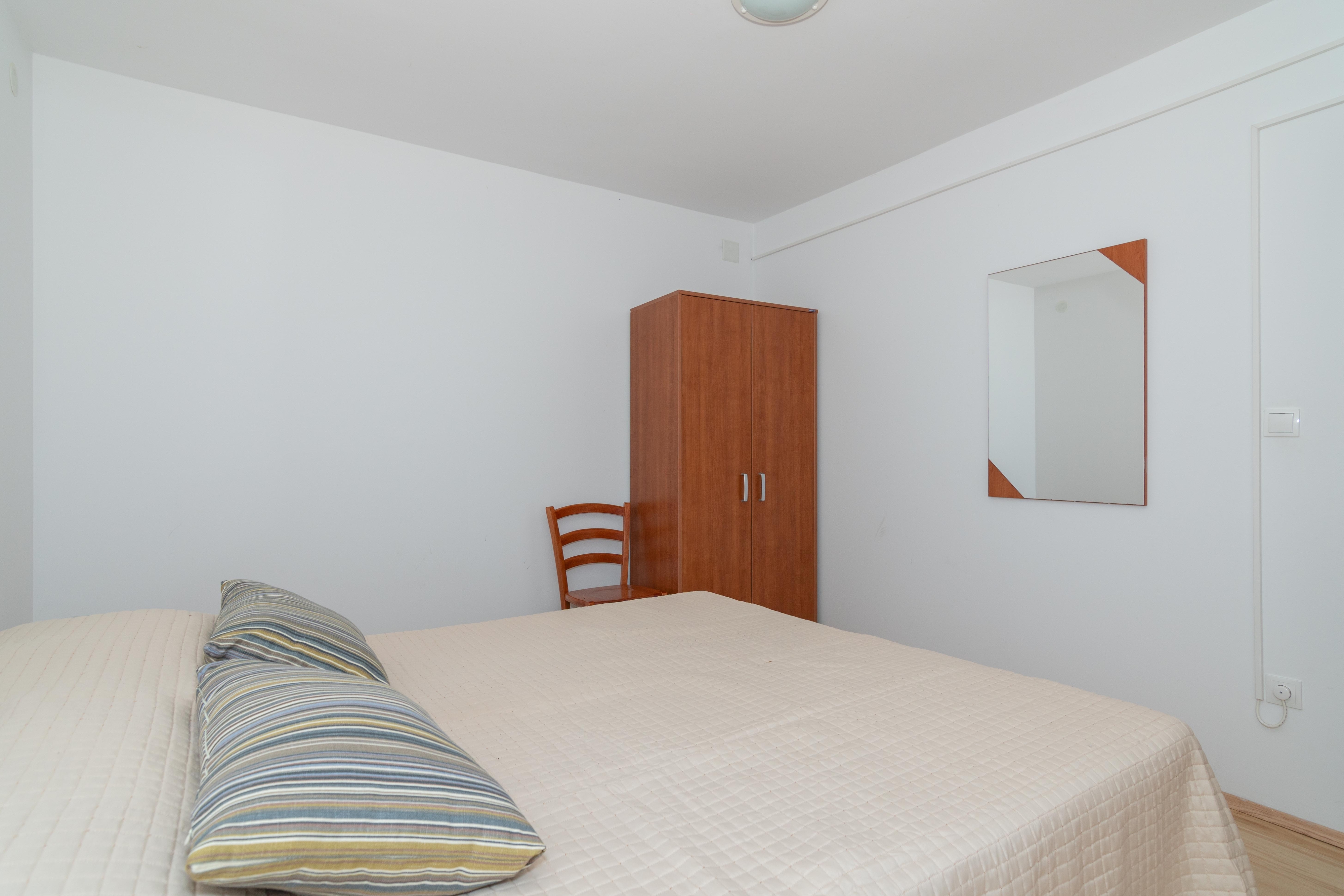 Two bedroom apartment with terrace Mandre, Pag  A-a