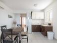 Dining room Mandre, Dining room in the apartment, air condition available and WiFi.