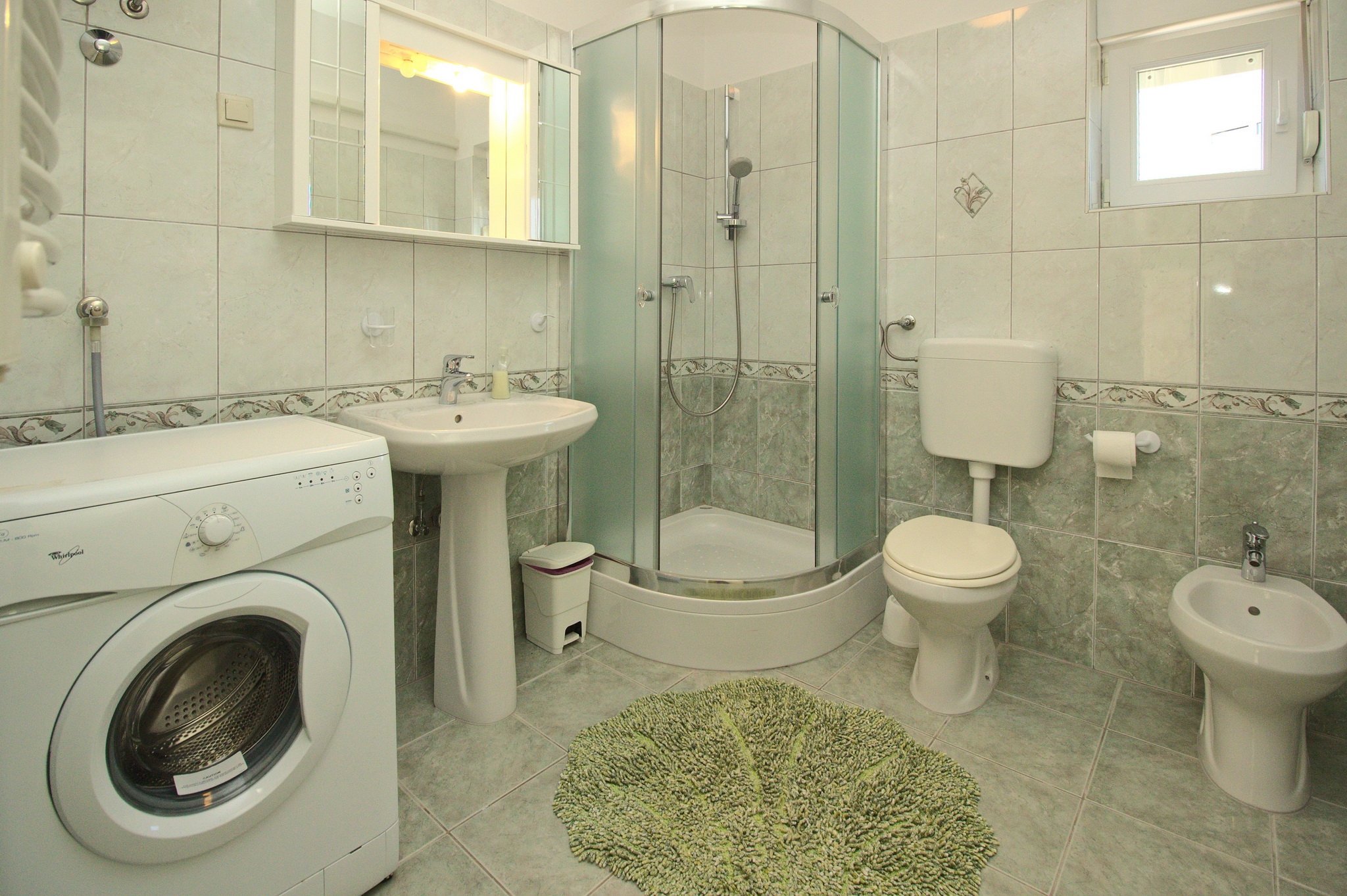 Three bedroom apartment with terrace Šilo, Krk  A-c