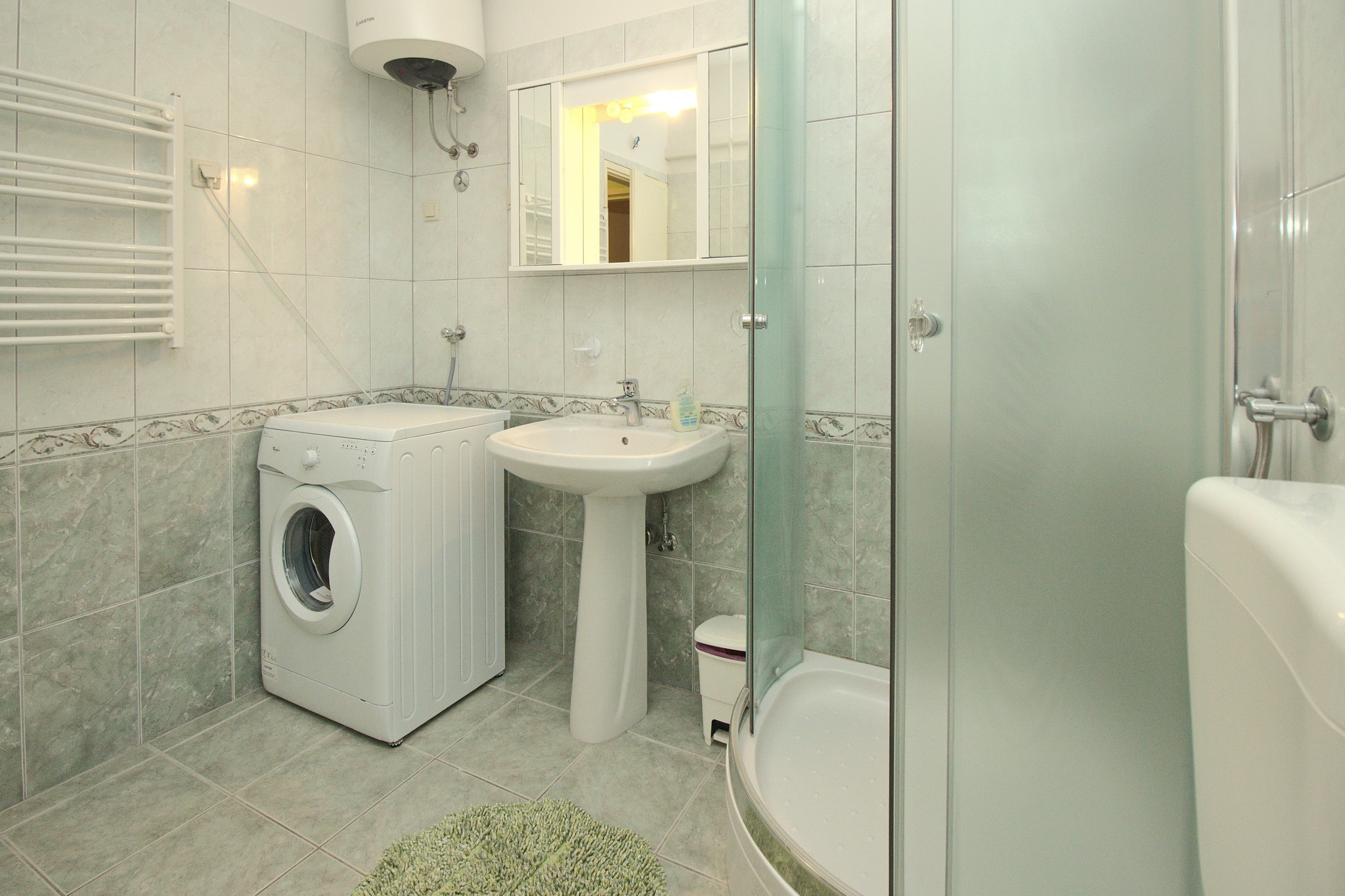 Three bedroom apartment with terrace Šilo, Krk  A-c