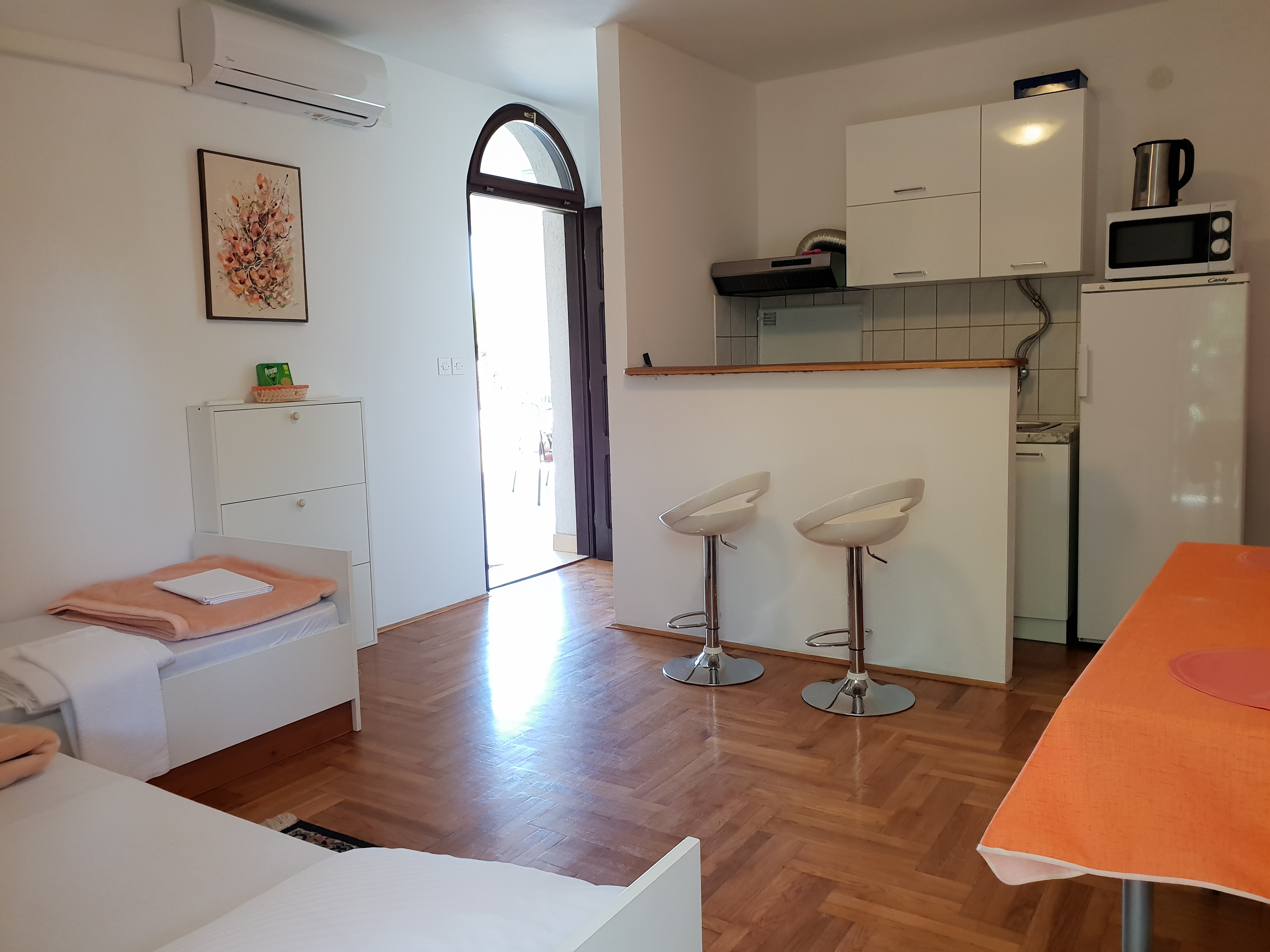 One bedroom apartment with balcony Šilo, Krk (A-18754-b)