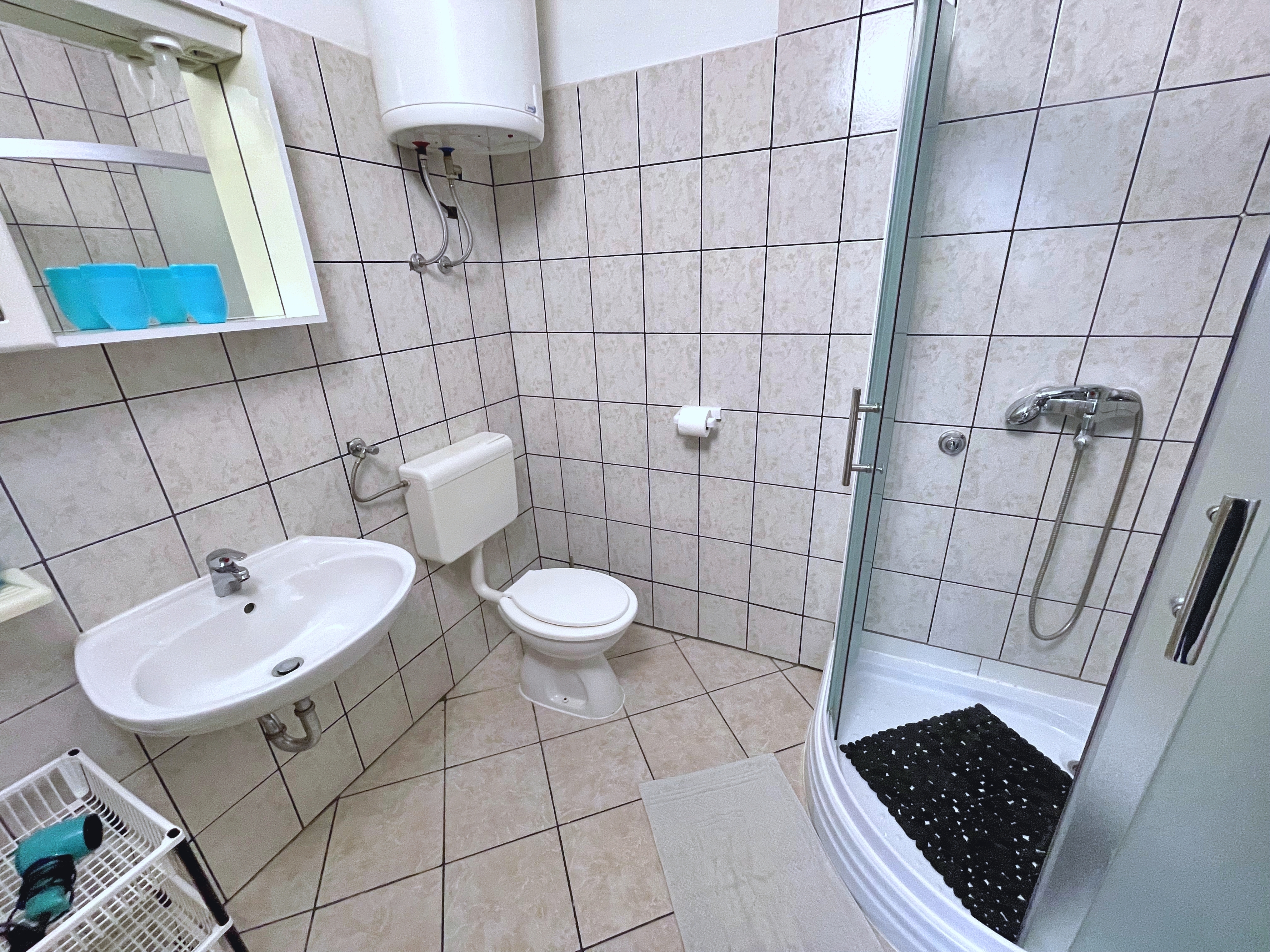 Two bedroom apartment with terrace Šilo, Krk  A-a