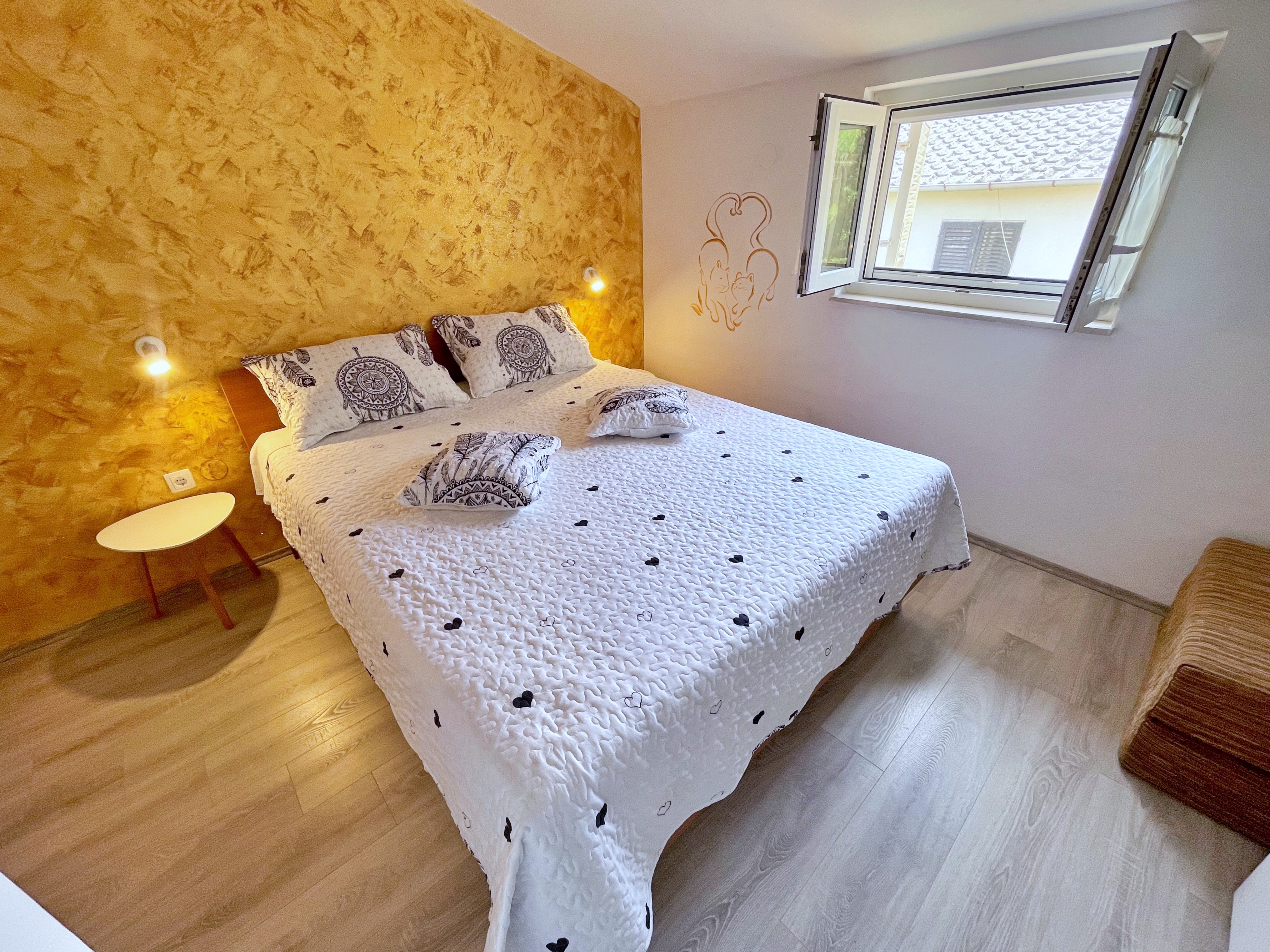 Three bedroom apartment with terrace and sea view Šilo, Krk  A-b