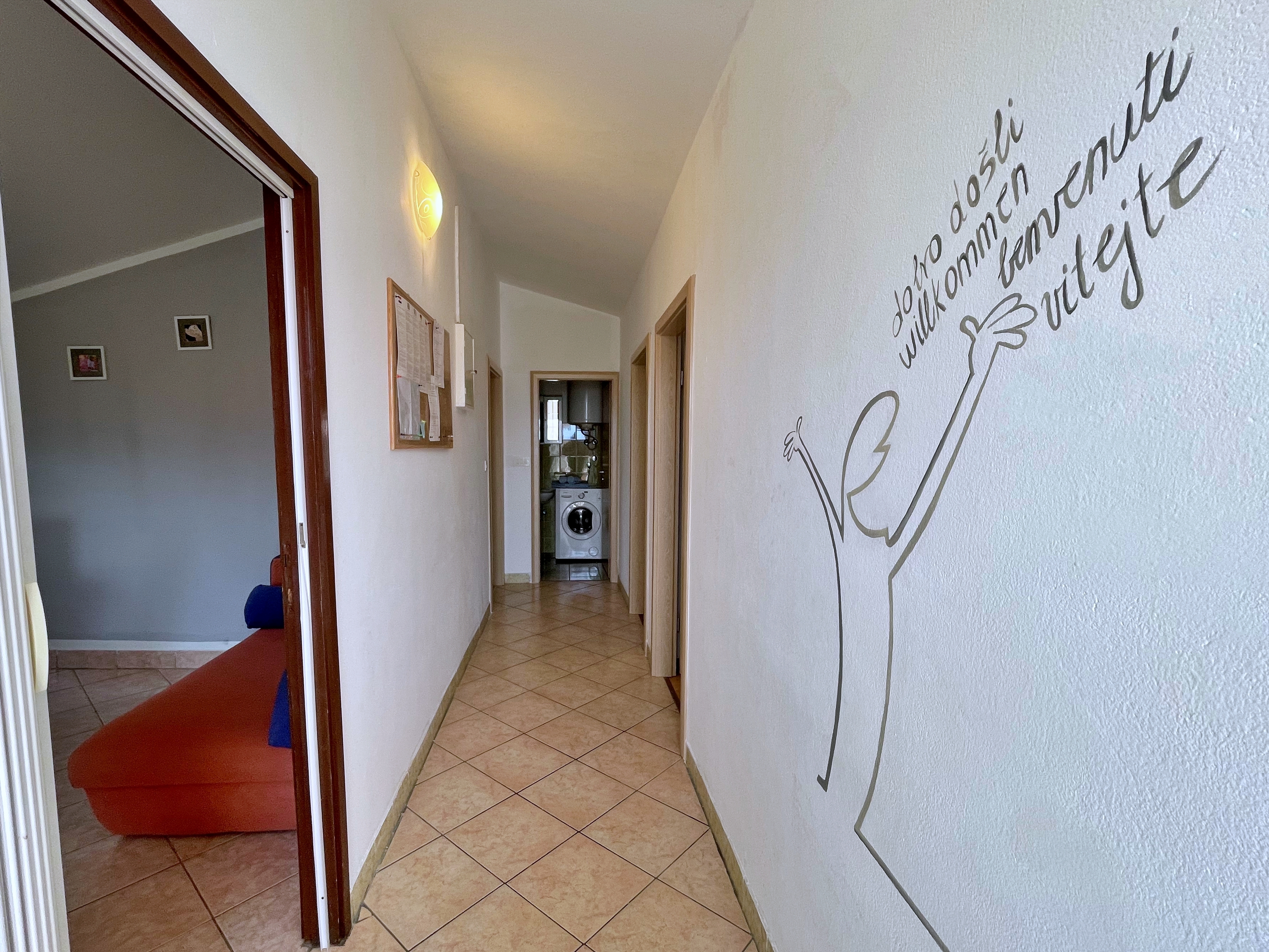 Three bedroom apartment with terrace and sea view Šilo, Krk  A-b